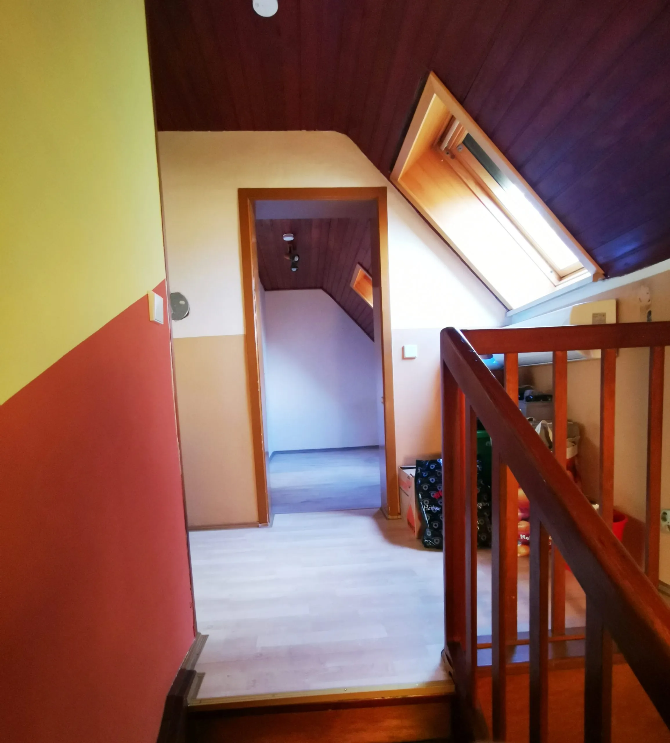 Einfamilienhaus in Berlin-Rudow (bezugsfrei) – 4 Zi. ca. 109 m² Wohnfläche plus ca. 56 m² Souterrain – Bild 2