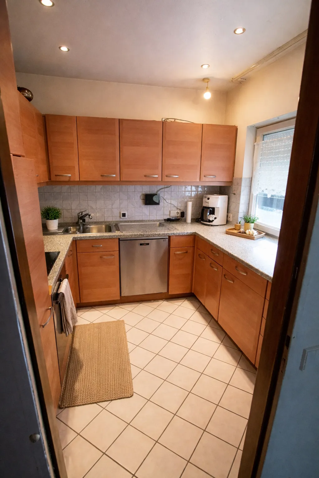 Einfamilienhaus in Berlin-Rudow (bezugsfrei) – 4 Zi. ca. 109 m² Wohnfläche plus ca. 56 m² Souterrain – Bild 16