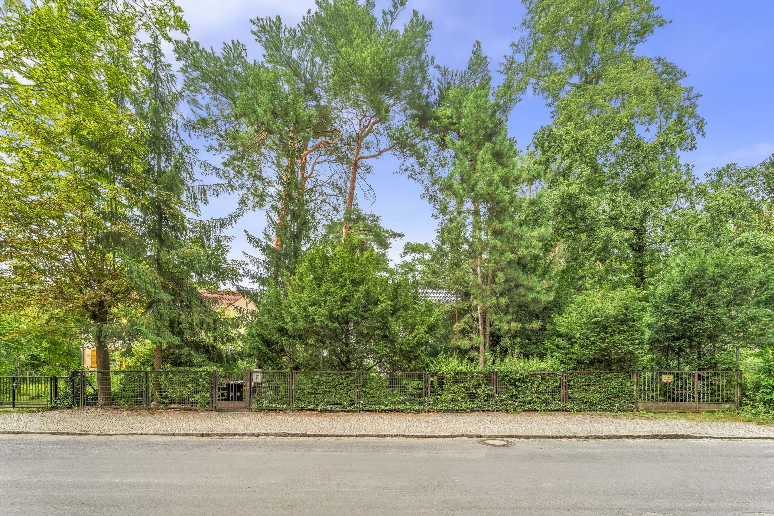 Einfamilienhaus –mit Geschichte &Potenzial– ca. 130 m² Wohnen auf 870 m² Grund, Wald &Wasser nebenan – Bild 21