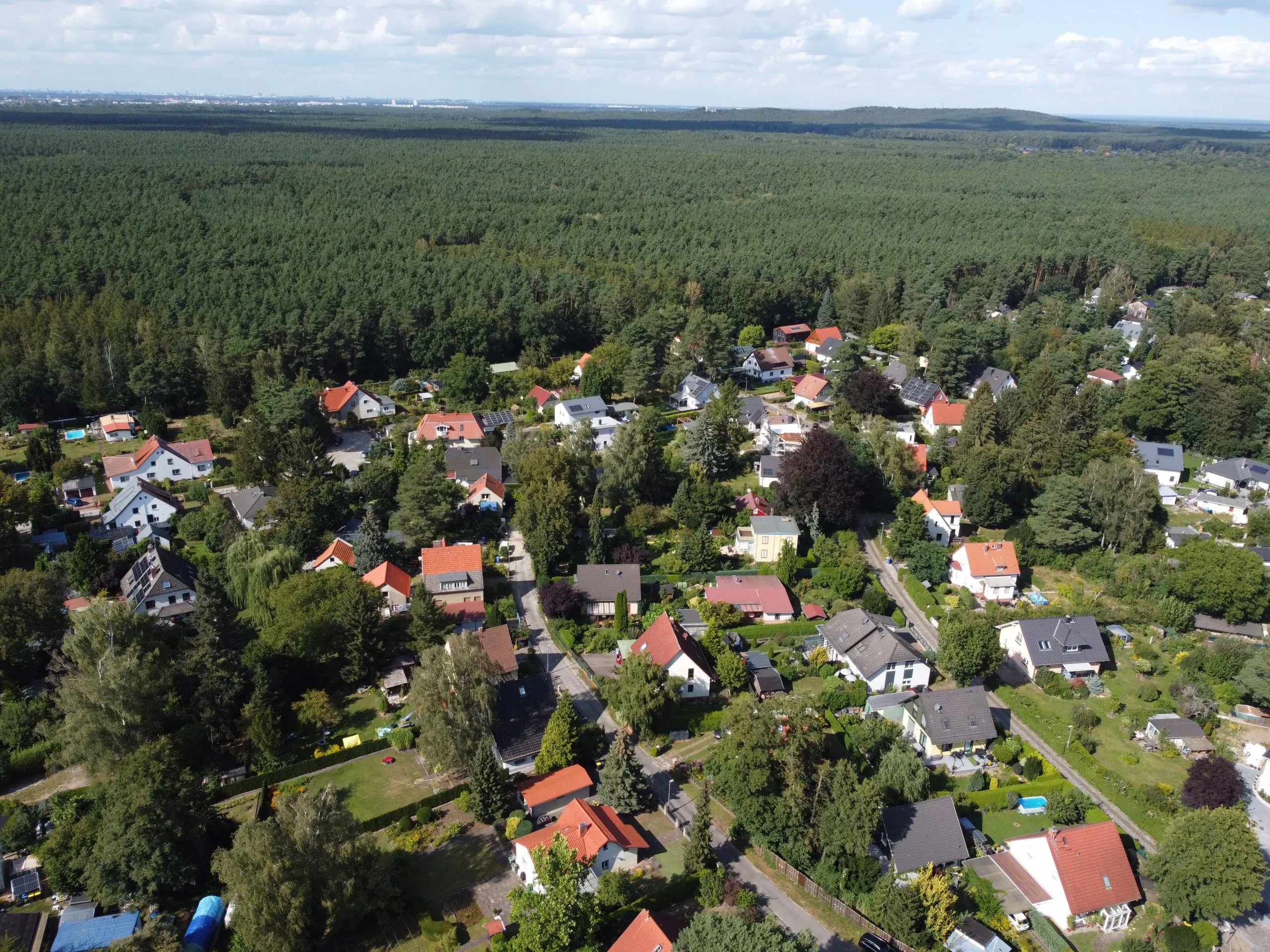 Großes Grundstück mit viel Potenzial – 1.478 m² mit Haus & Garage in Schmöckwitz – Bild 1