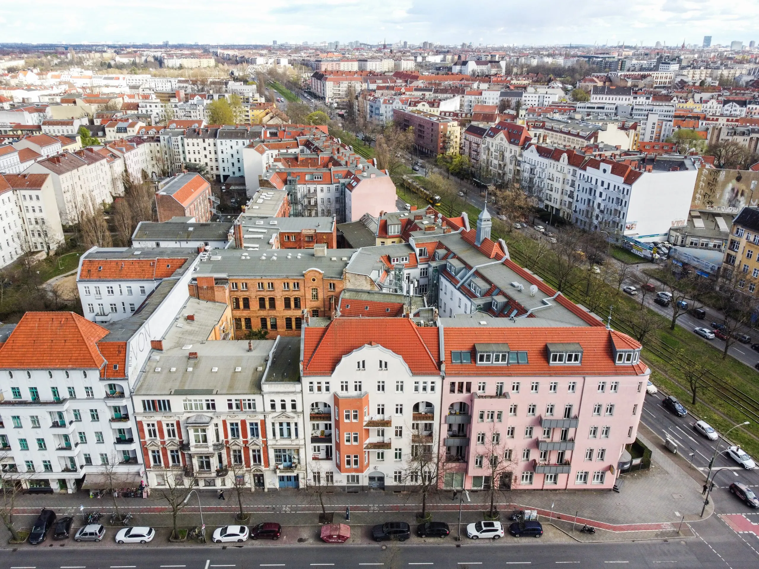 Investment mit Aufwertungspotenzial – 2 Wohn- und Geschäftshäuser in Berlin-Mitte (Gesundbrunnen) – Bild 7