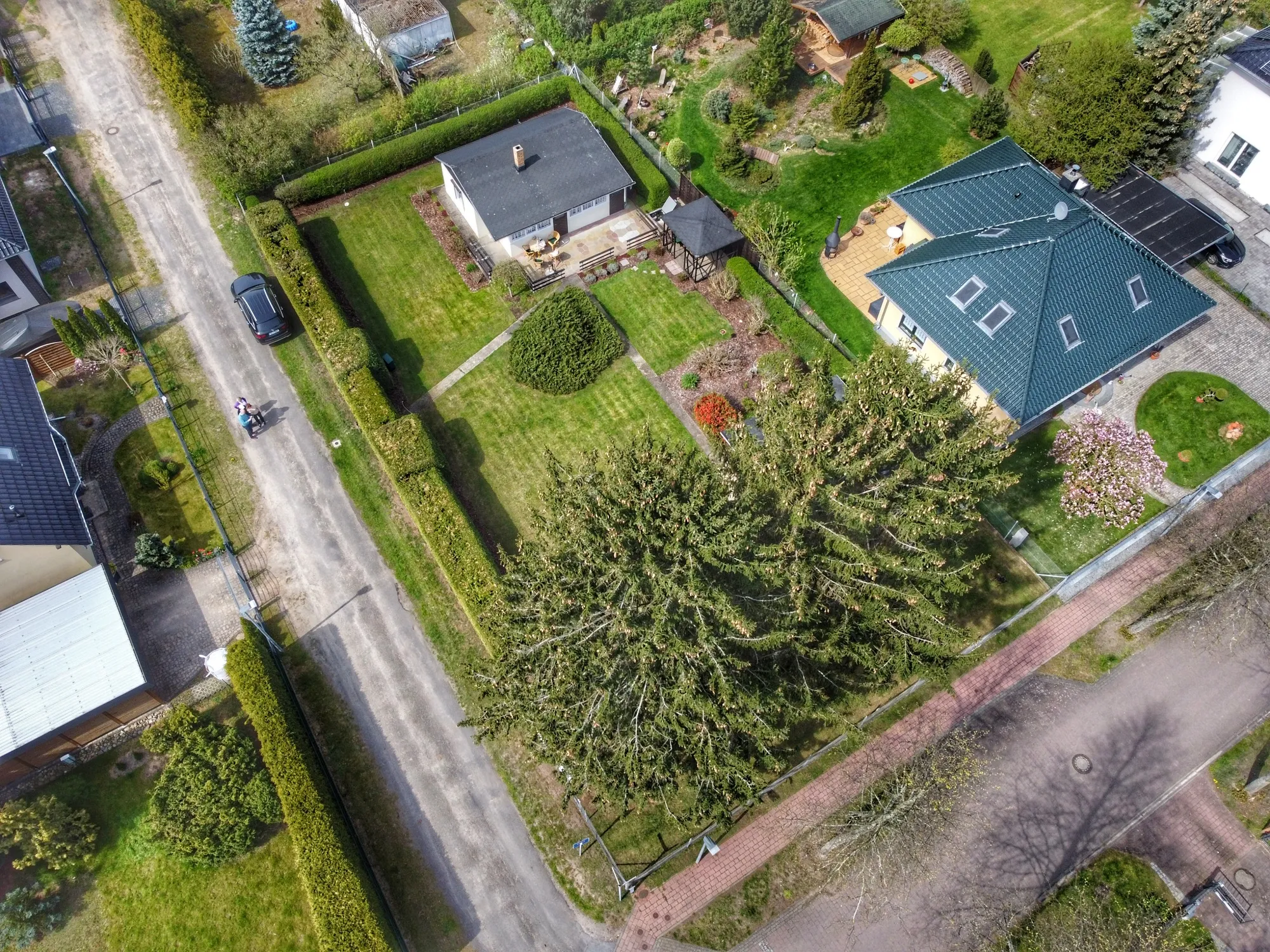 Grundstück in Oranienburg-Süd – 856 m² sonniges Eckgrundstück in exzellenter Lage – Bild 25