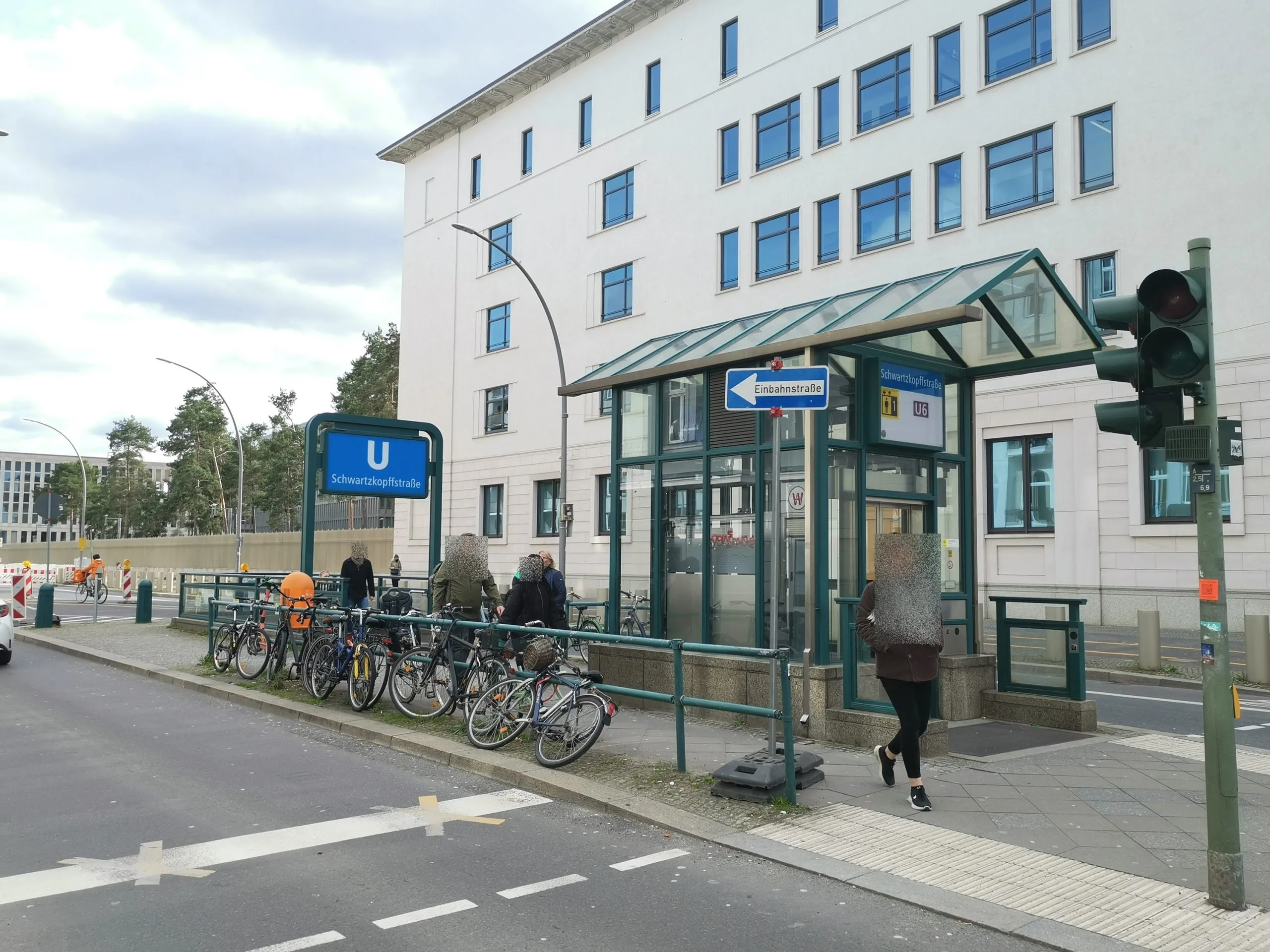 Berlin-Mitte: 2-Zimmer ETW ca. 47 m² - bezugsfrei, Renovierungs- /Handwerkerobjekt – Bild 14