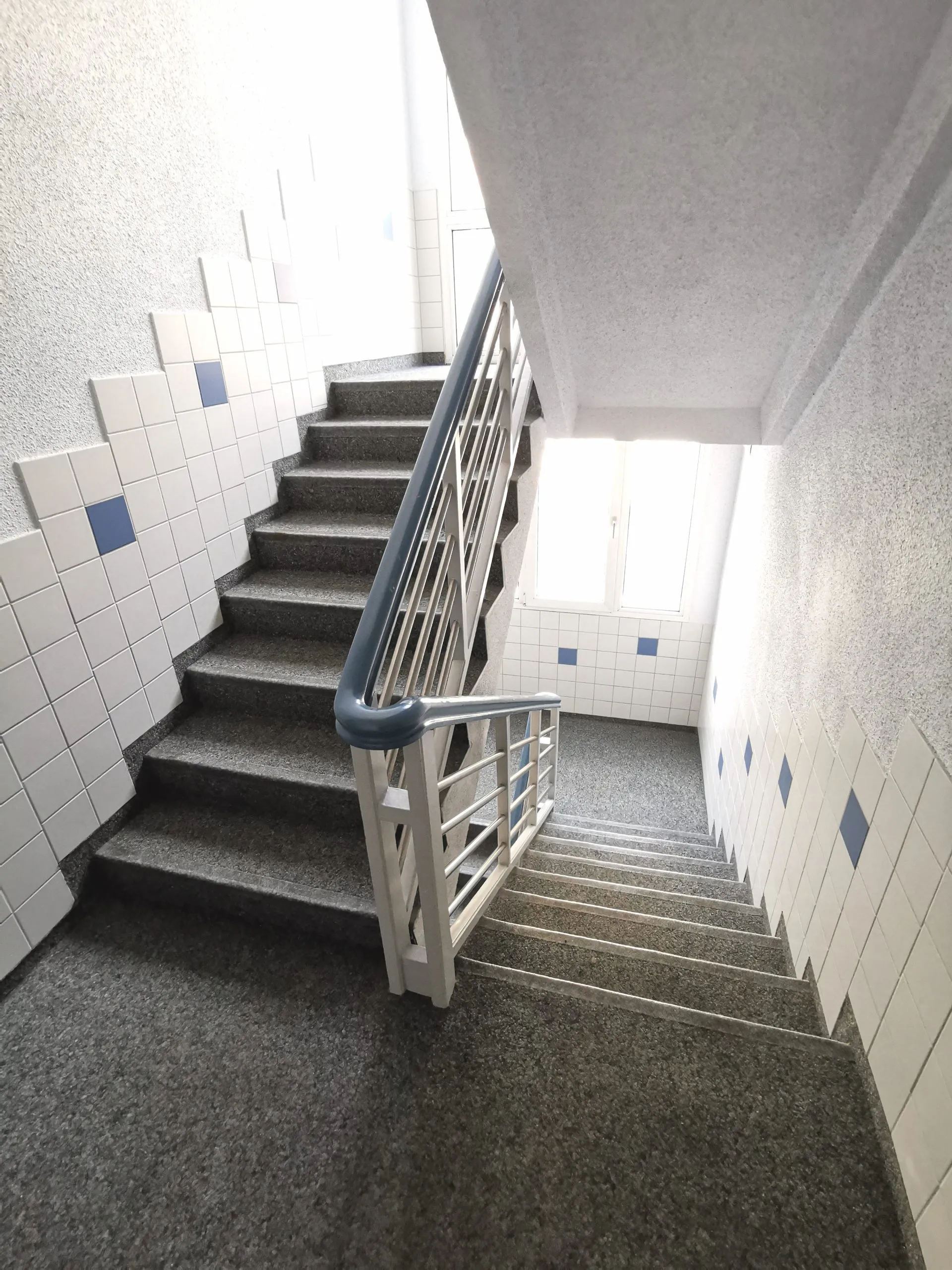 Berlin-Mitte: 2-Zimmer ETW ca. 47 m² - bezugsfrei, Renovierungs- /Handwerkerobjekt – Bild 23