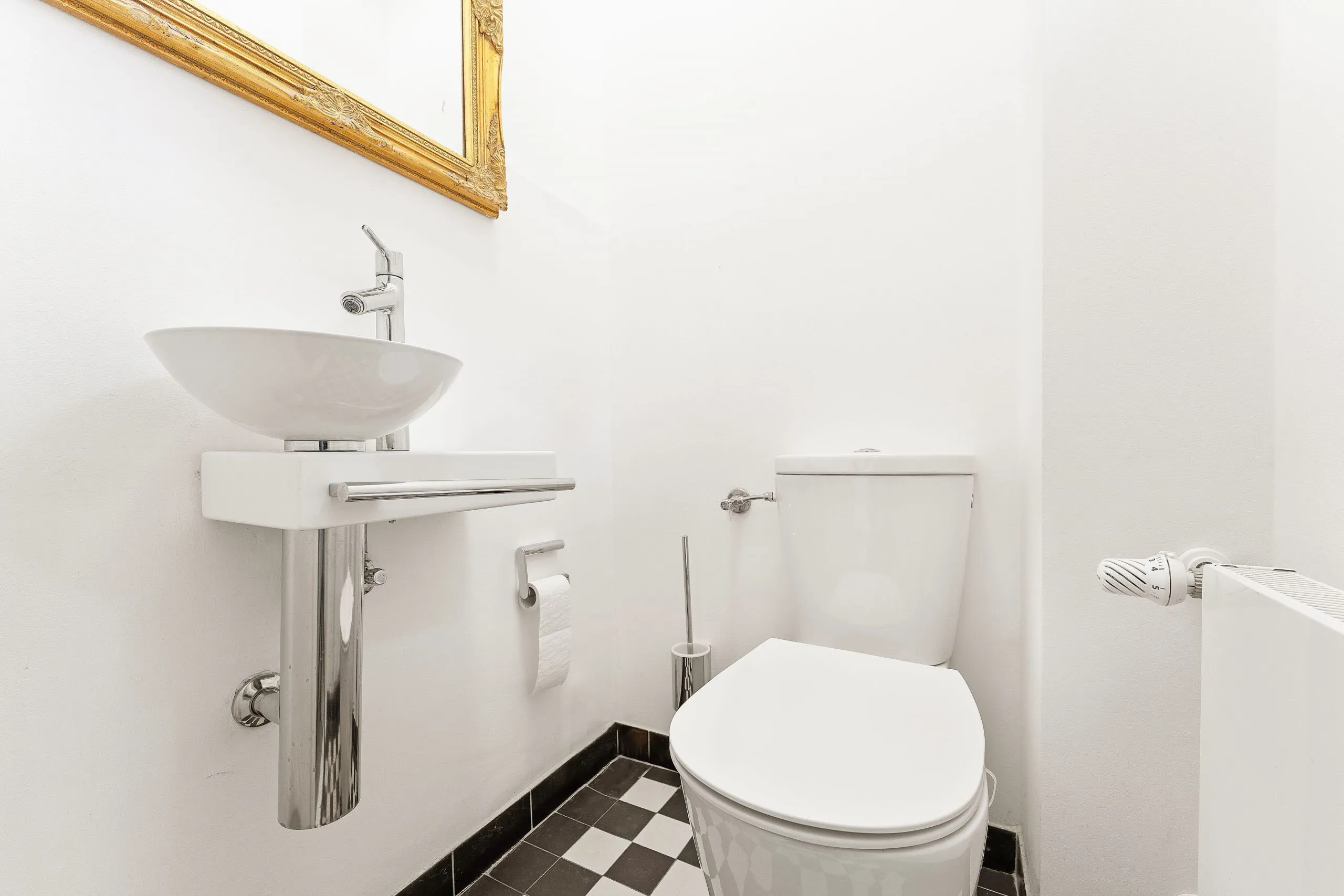 Villa in Zehlendorf - 7 Zimmer mit ca. 260 m² Wohn- und ca. 116 m² Nutzfläche auf 1.000 m² Grund – Bild 15