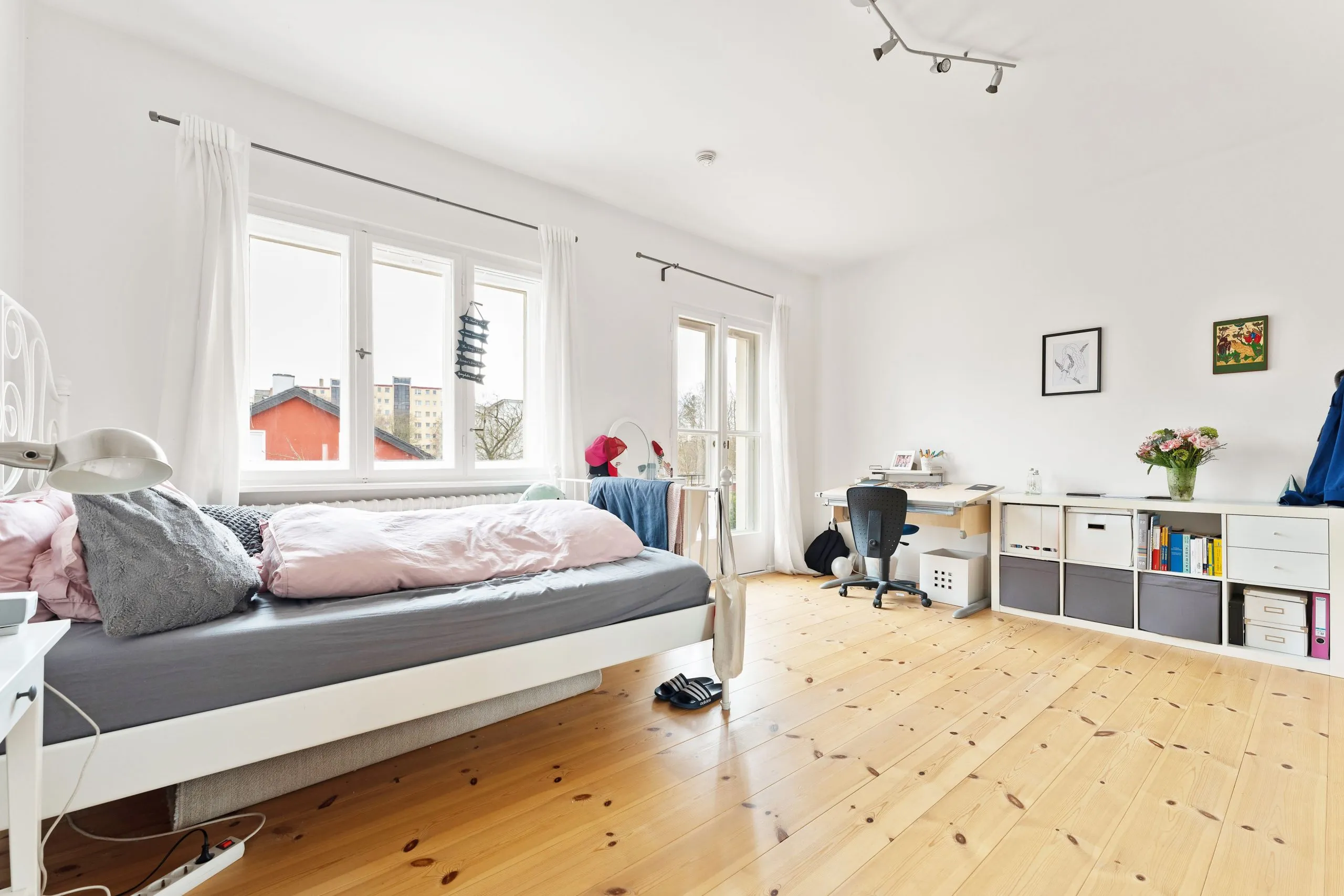 Villa in Zehlendorf - 7 Zimmer mit ca. 260 m² Wohn- und ca. 116 m² Nutzfläche auf 1.000 m² Grund – Bild 25