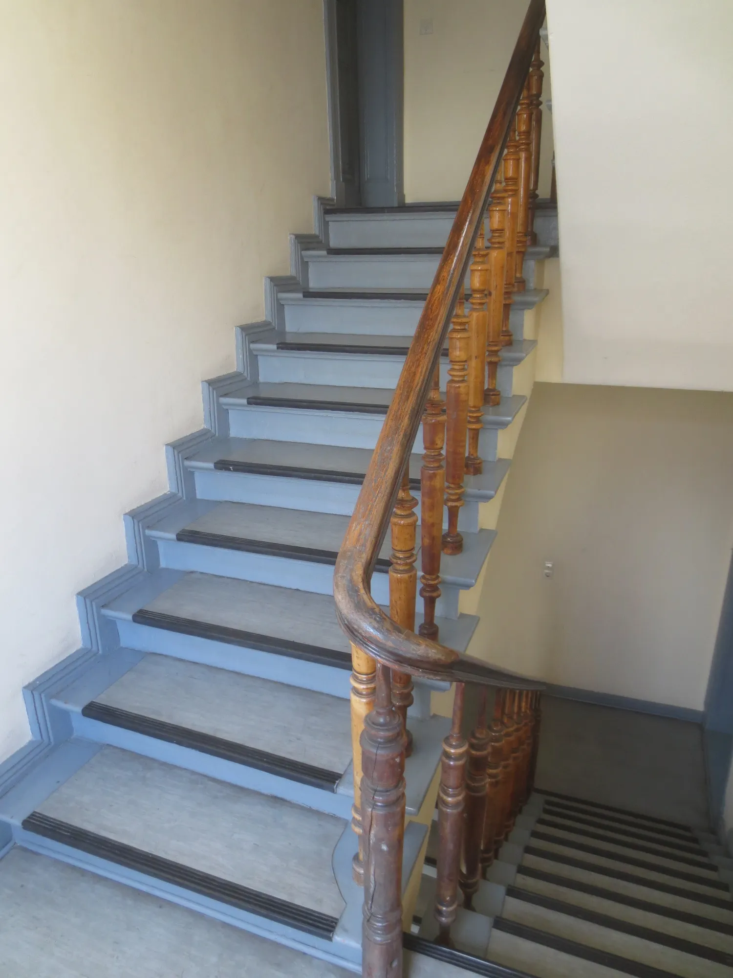 Mit Blick über die Dächer Berlins: Maisonette-Wohnung ca. 65 m² - 2 Zimmer & Dachterrasse zwischen U-Bahnhof Kleistpark und Langenscheidtbrücke – Bild 8