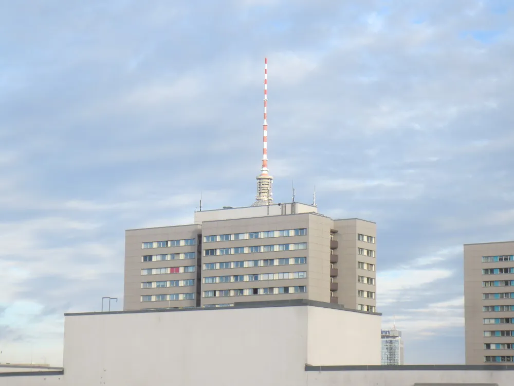 Ein Schmuckstück in Berlins Mitte: Penthouse-Wohnung ca. 137 m² - 4 Zimmer & 2 Dachterrassen („Beuth-Höfe“), inkl. TG-Stellplatz – Bild 6