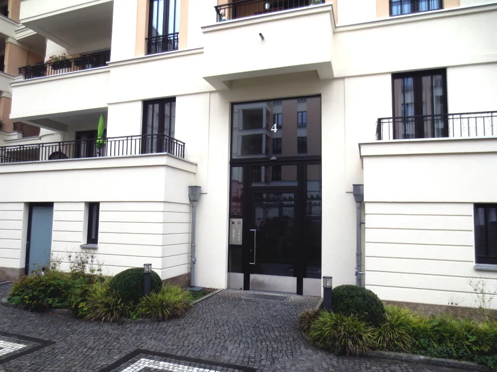 Ein Schmuckstück in Berlins Mitte: Penthouse-Wohnung ca. 137 m² - 4 Zimmer & 2 Dachterrassen („Beuth-Höfe“), inkl. TG-Stellplatz – Bild 10