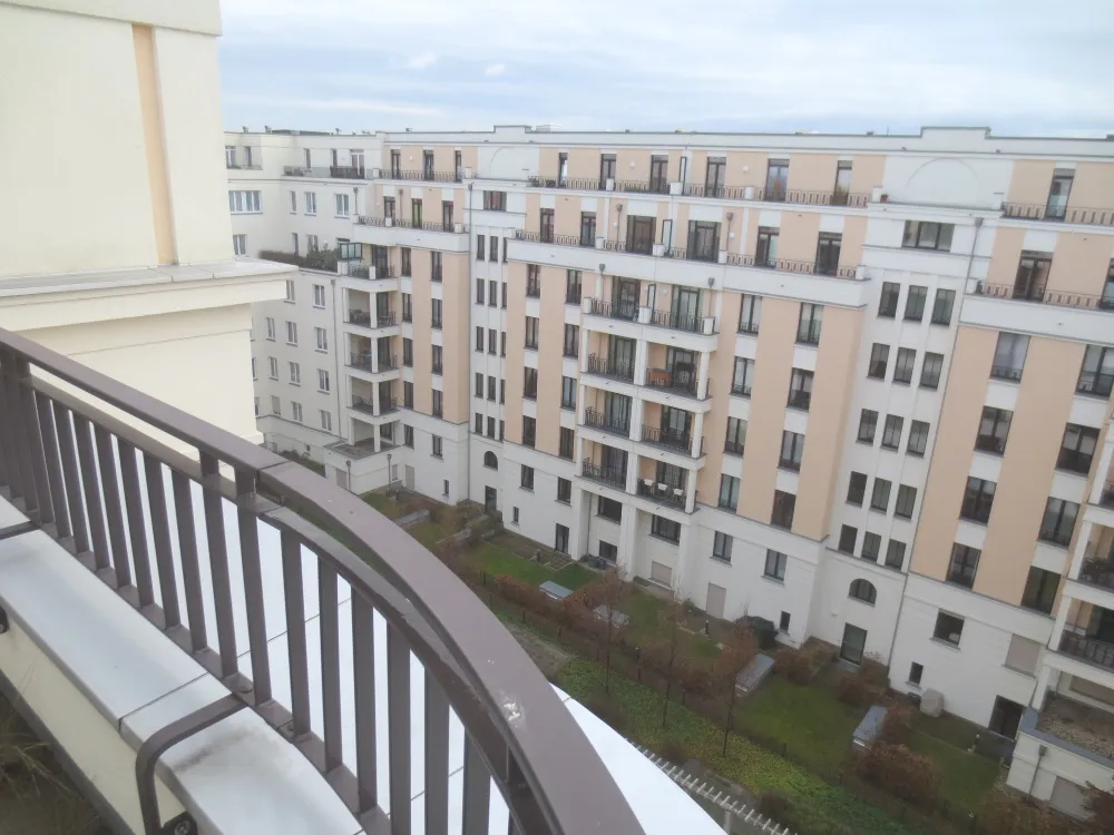 Ein Schmuckstück in Berlins Mitte: Penthouse-Wohnung ca. 137 m² - 4 Zimmer & 2 Dachterrassen („Beuth-Höfe“), inkl. TG-Stellplatz – Bild 3