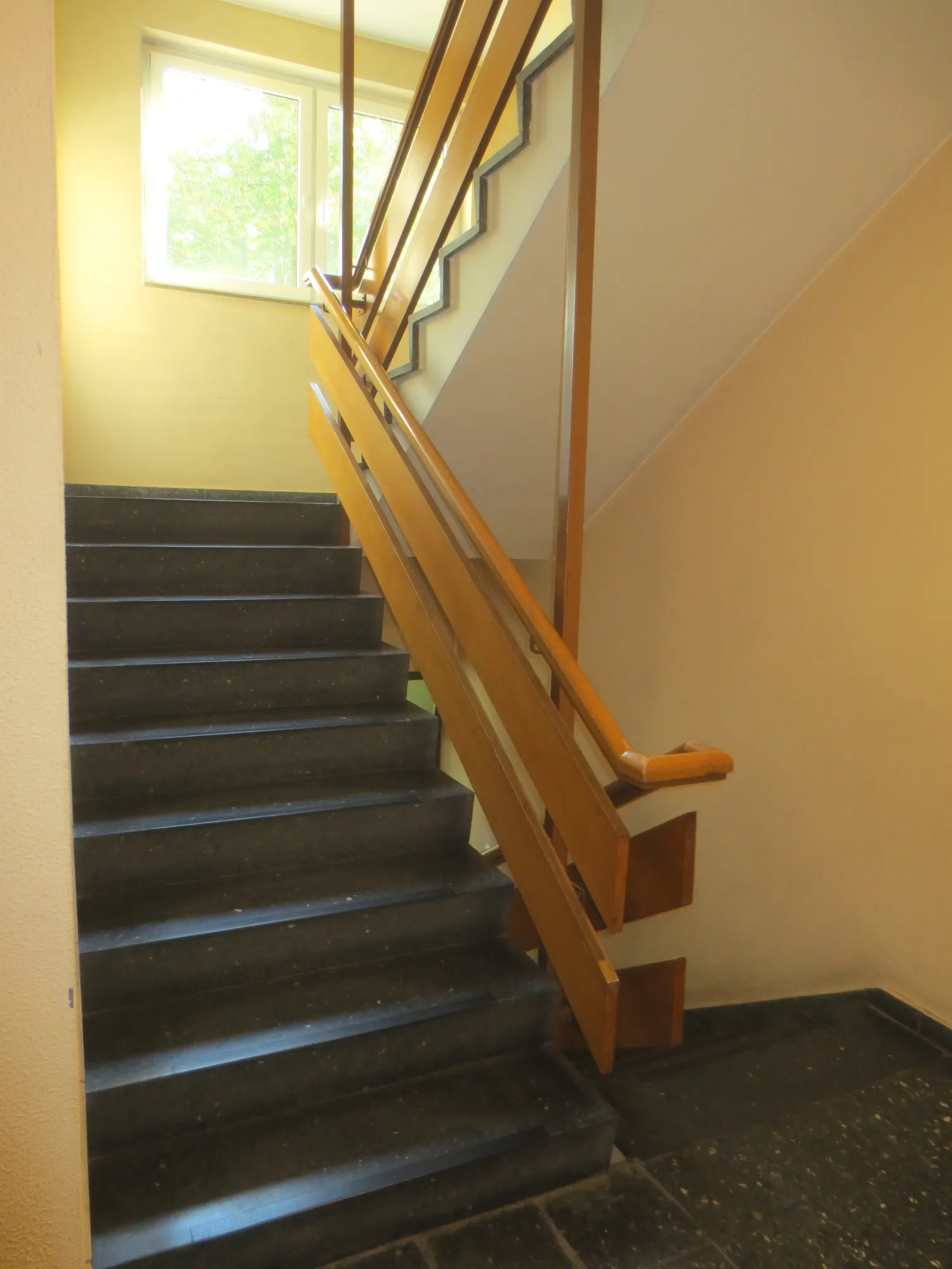 Wohnen im grünen Marienfelde: sehr schöne, bezugsfreie Eigentumswohnung mit ca. 78 m² - 3 Zimmer plus Balkon & Garagen-Stellplatz – für Anleger & Eigennutzer geeignet – Bild 14