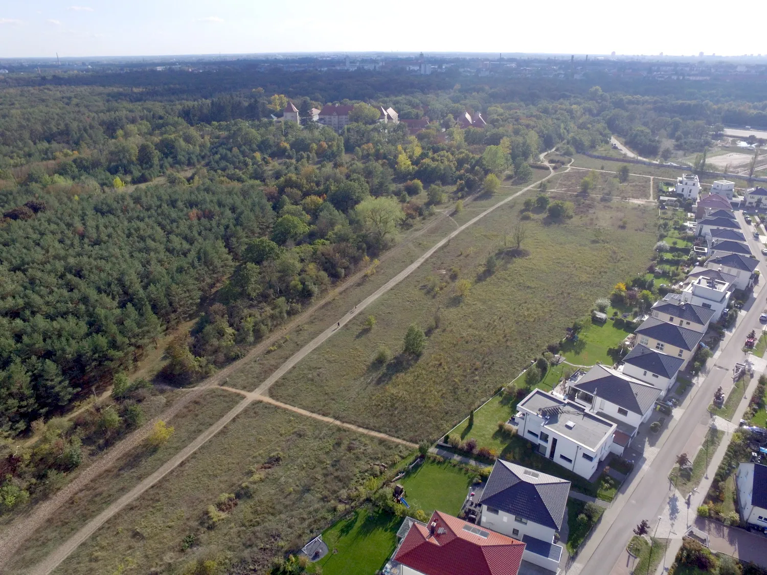 Wohnen im Carlsgarten – dem „Dorf in der Stadt“ – Doppelhaushälfte mit 5 Zimmern, ca. 135 qm Wohnfläche in Berlin-Karlshorst – Bild 22