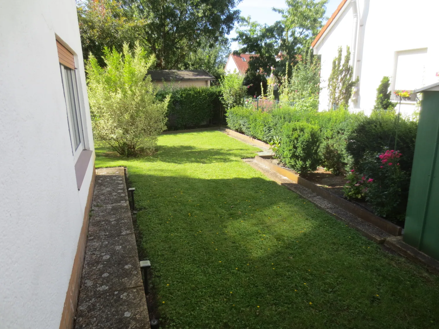 Wohnen in Gatow – „Dorf in der Stadt“: bezugsfreies Einfamilienhaus in sehr schöner Lage, ca. 168 qm Wohnfläche (Renovierungsbedarf) + Doppelgarage zu verkaufen – Bild 6