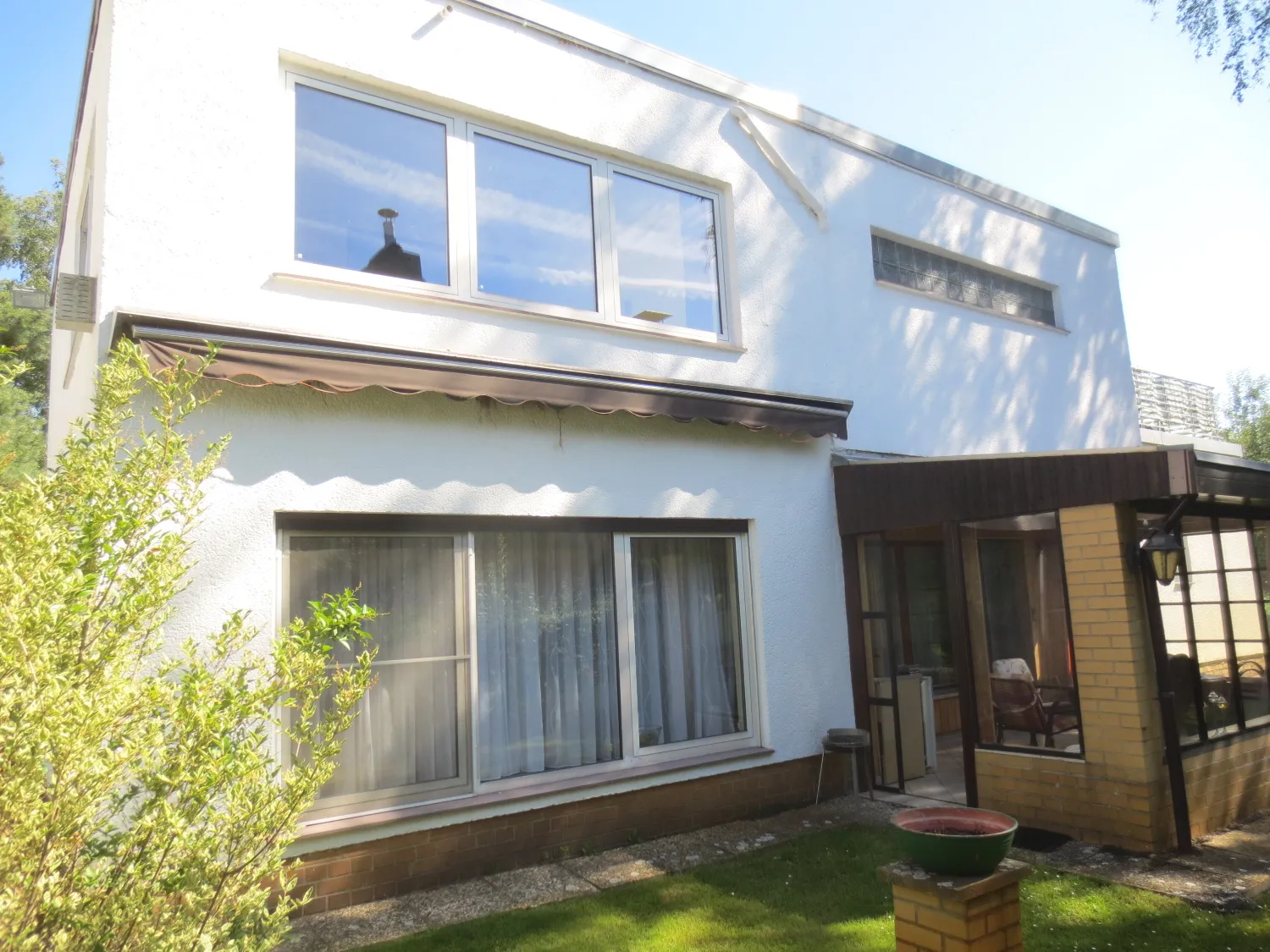 Wohnen in Gatow – „Dorf in der Stadt“: bezugsfreies Einfamilienhaus in sehr schöner Lage, ca. 168 qm Wohnfläche (Renovierungsbedarf) + Doppelgarage zu verkaufen – Bild 5