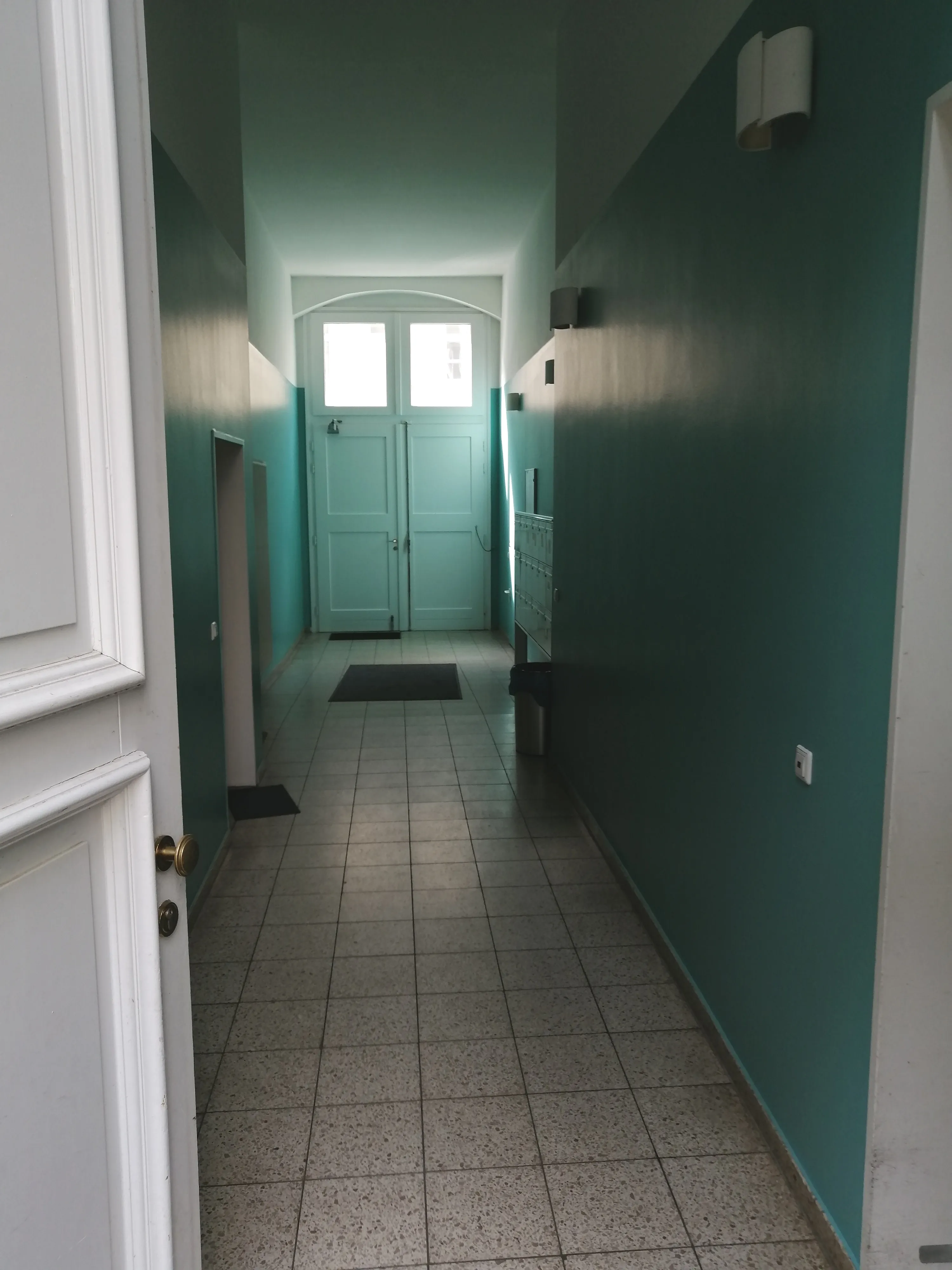 0937-06 Durchgang Vorderhaus