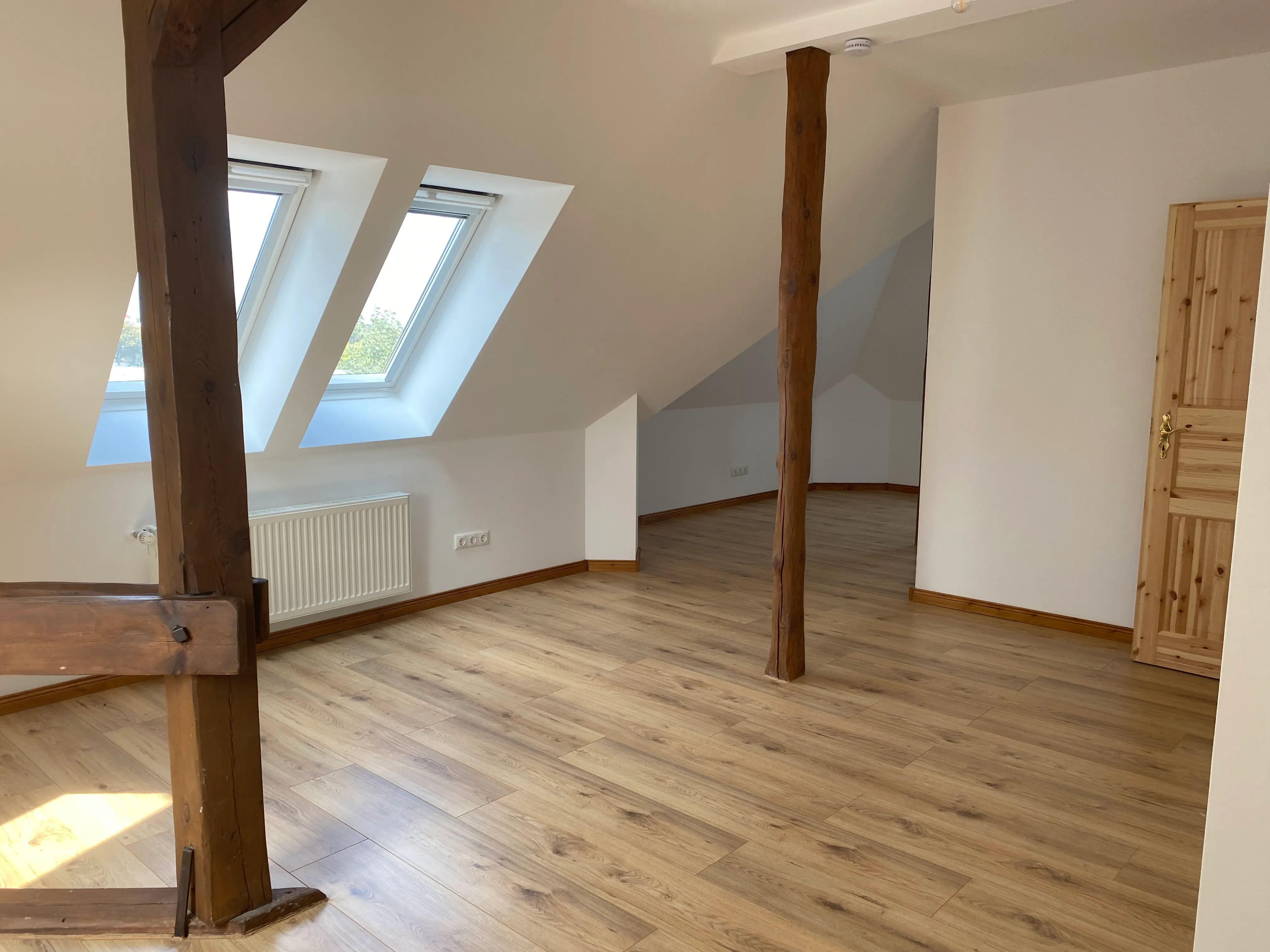 0940-09 Wohnraum oben