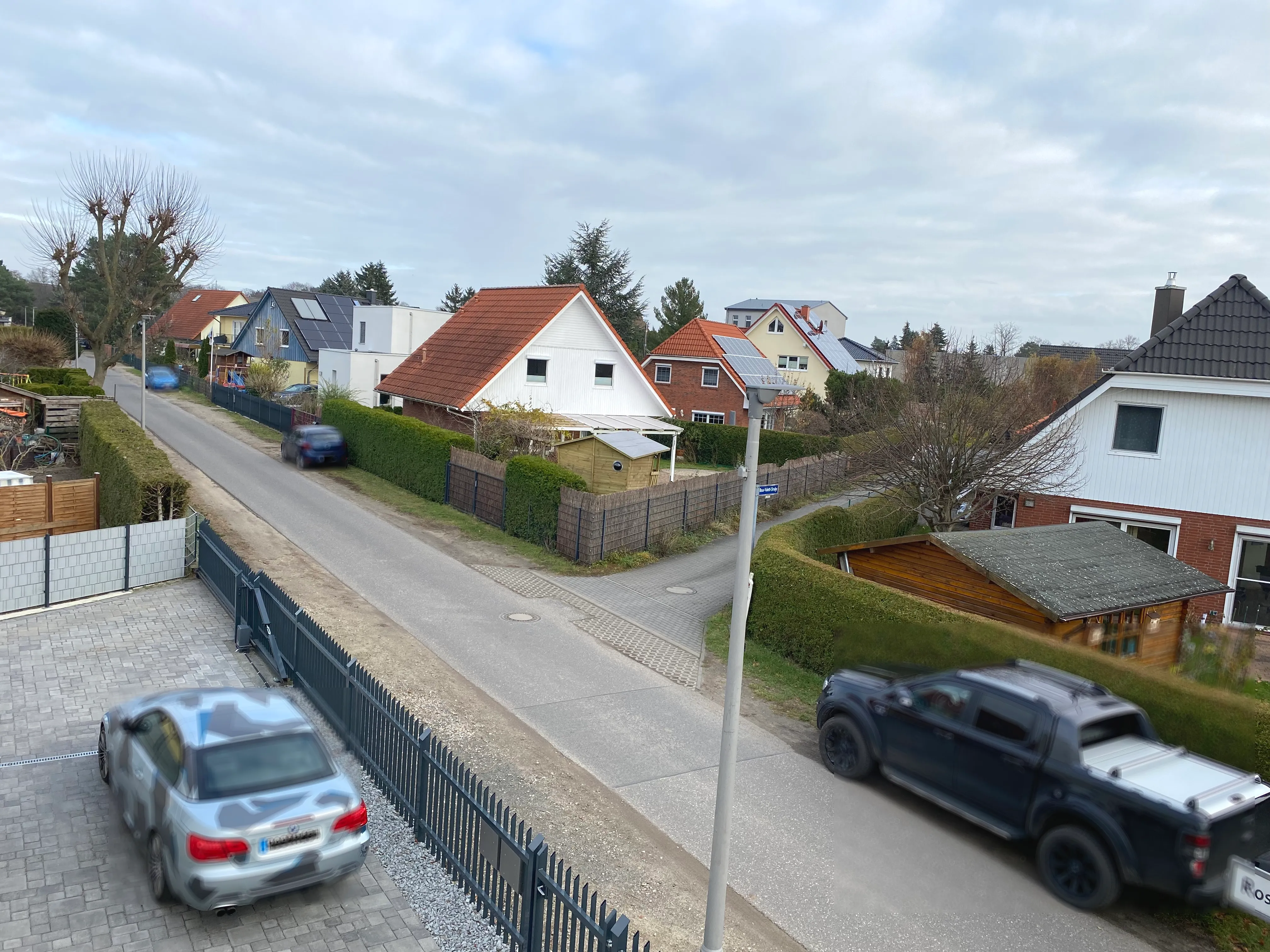 0942-18 Blick in die Straße