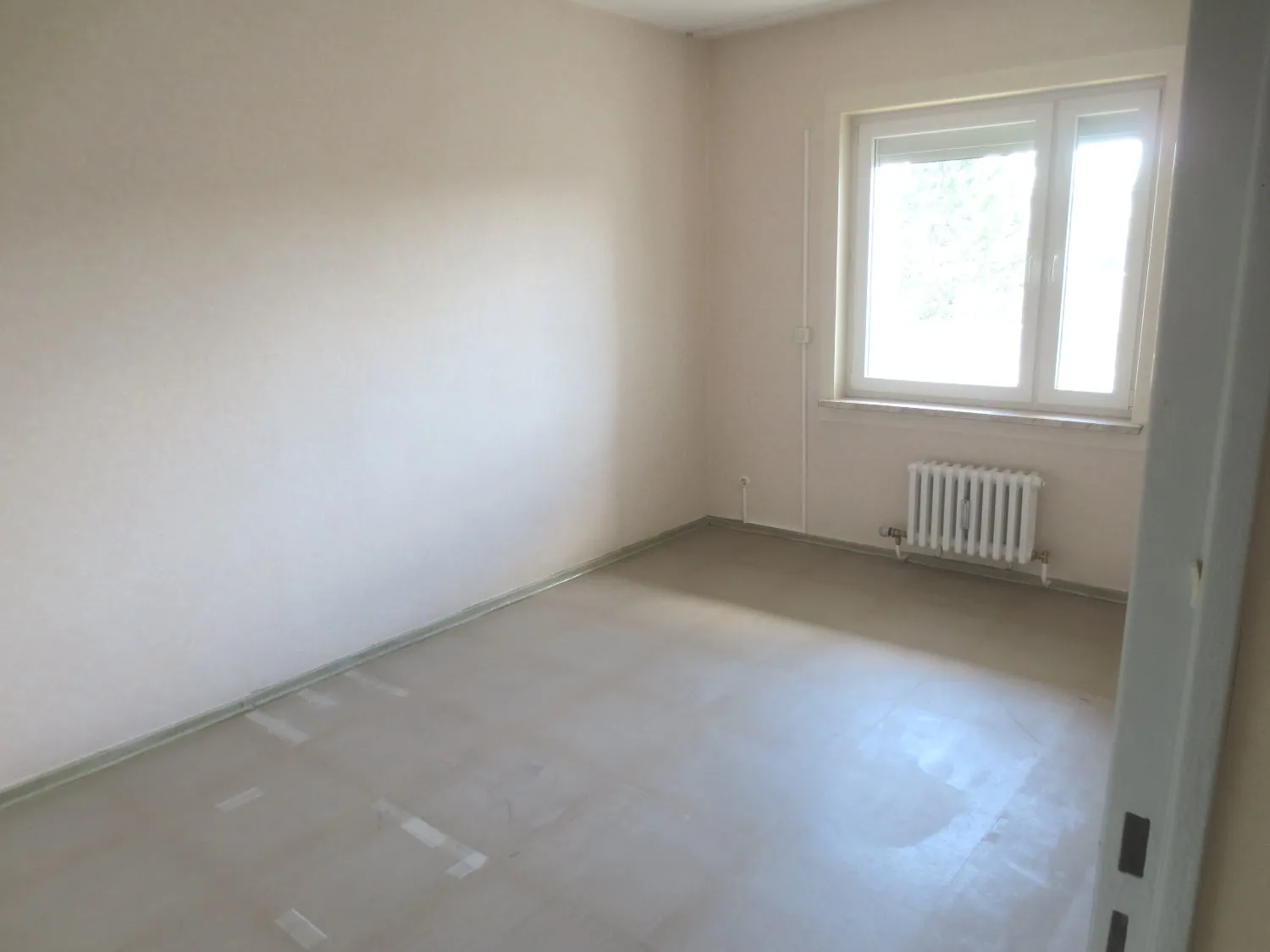 BE-13349-0869-14