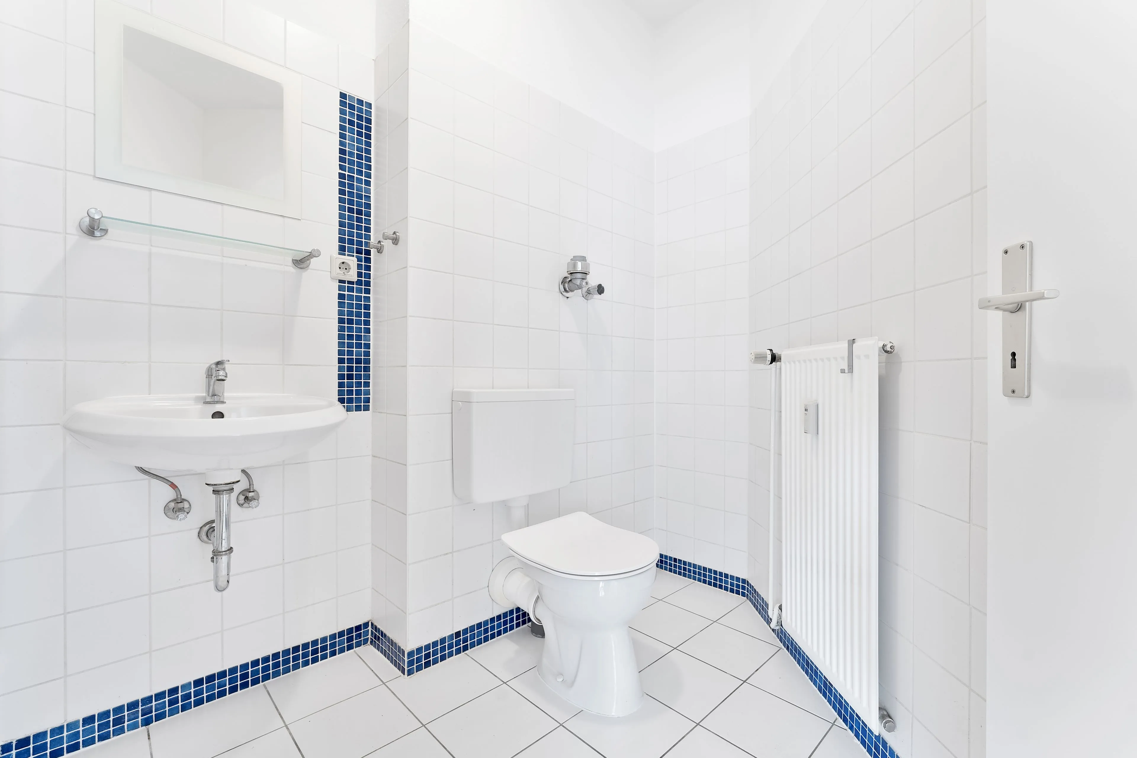0978-14 Badezimmer