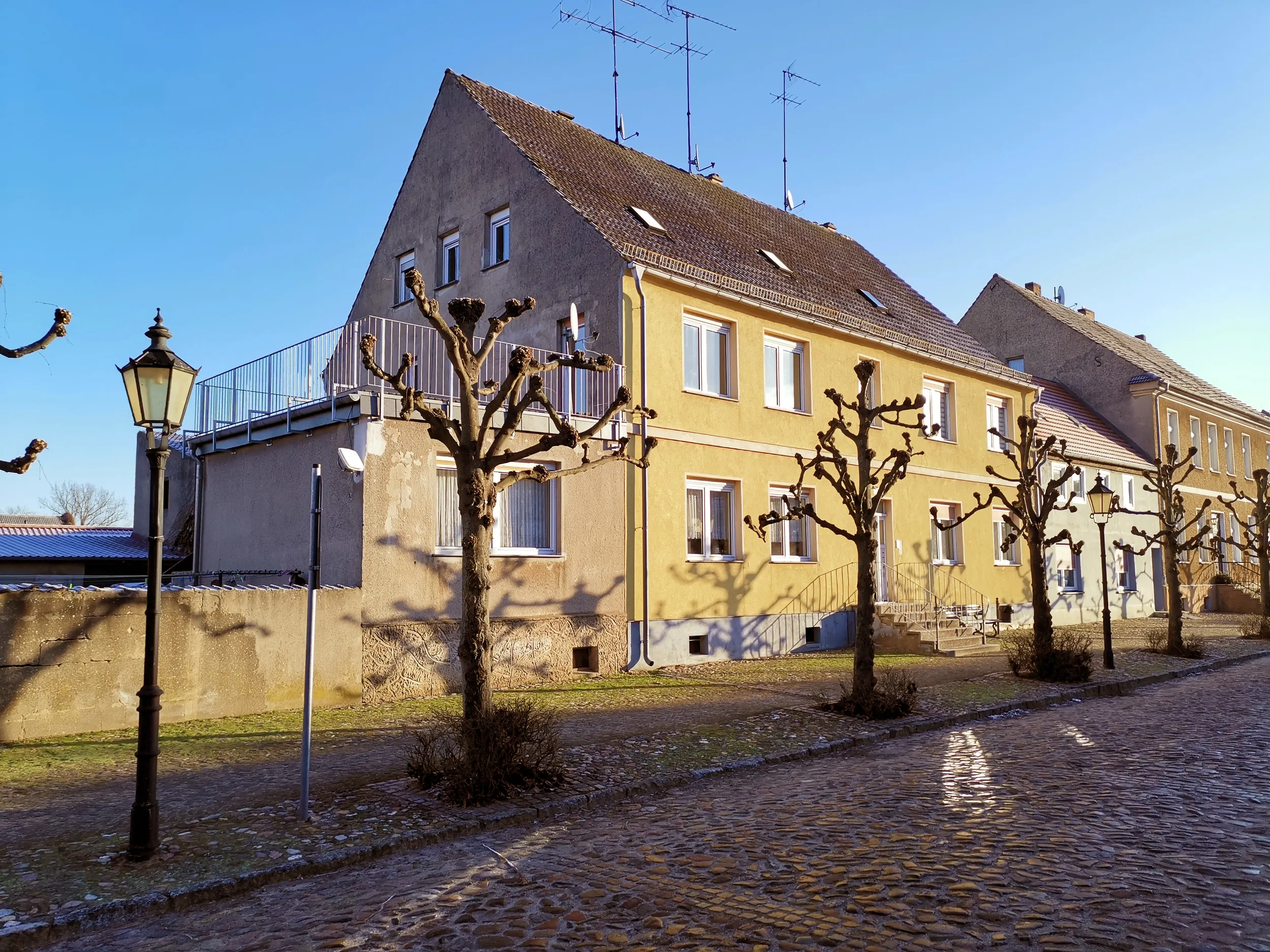 0974-01 Marktstraße 27-28