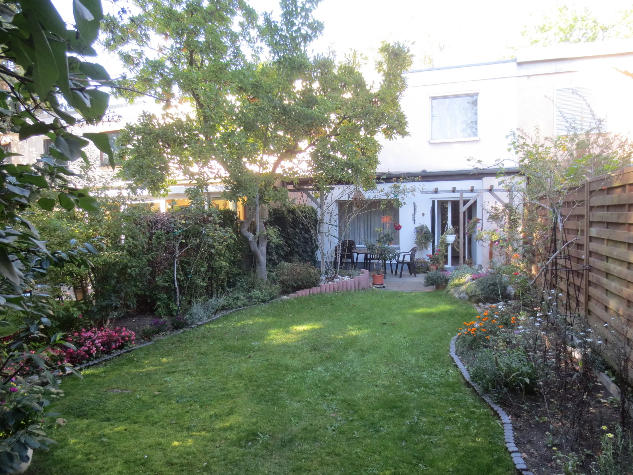 0913-12 Rückansicht Garten