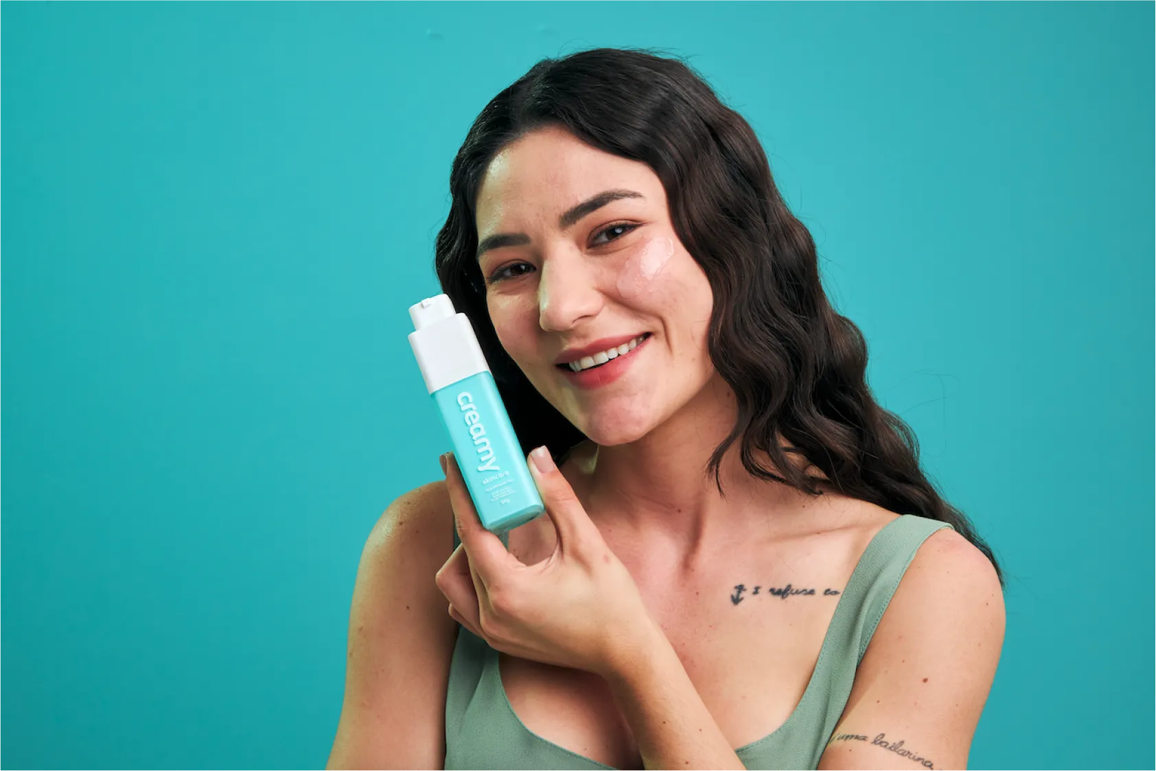 the woman using creamy