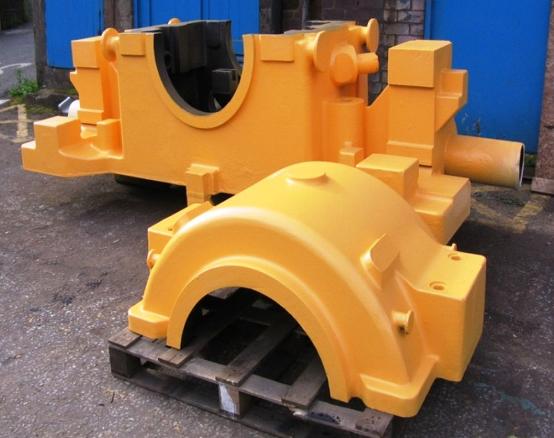 Large pump split casing for an OEM