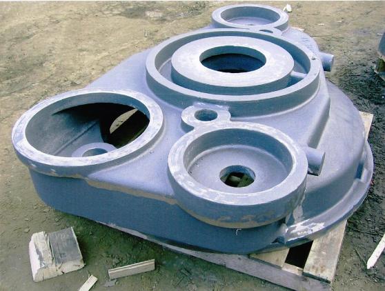 Cast fluid containment chamber