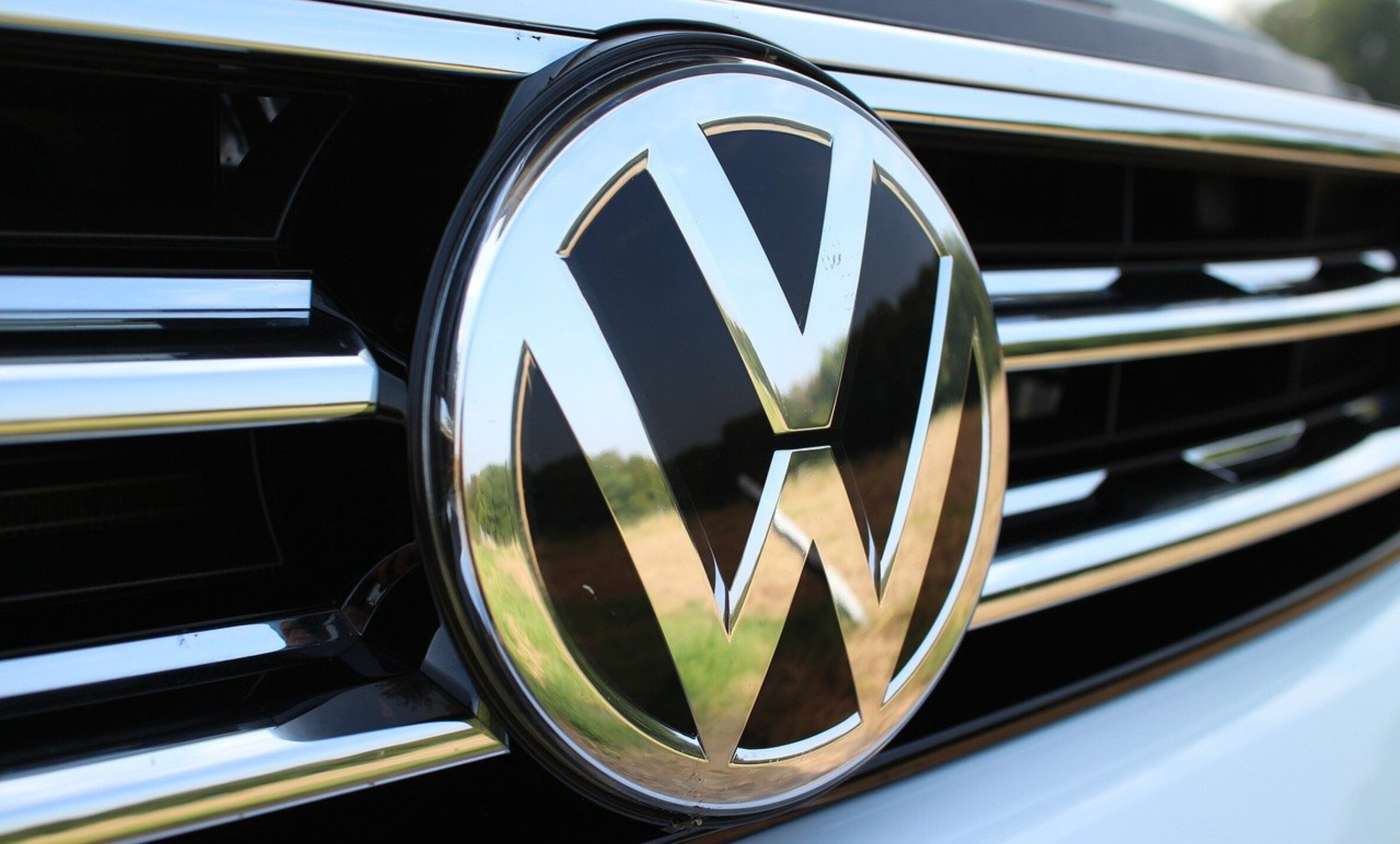 Volkswagen Group joins forces with commercetools for e-commerce for all brands