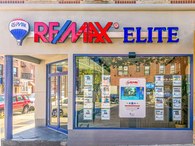A WindoVision window at RE/MAX Elite