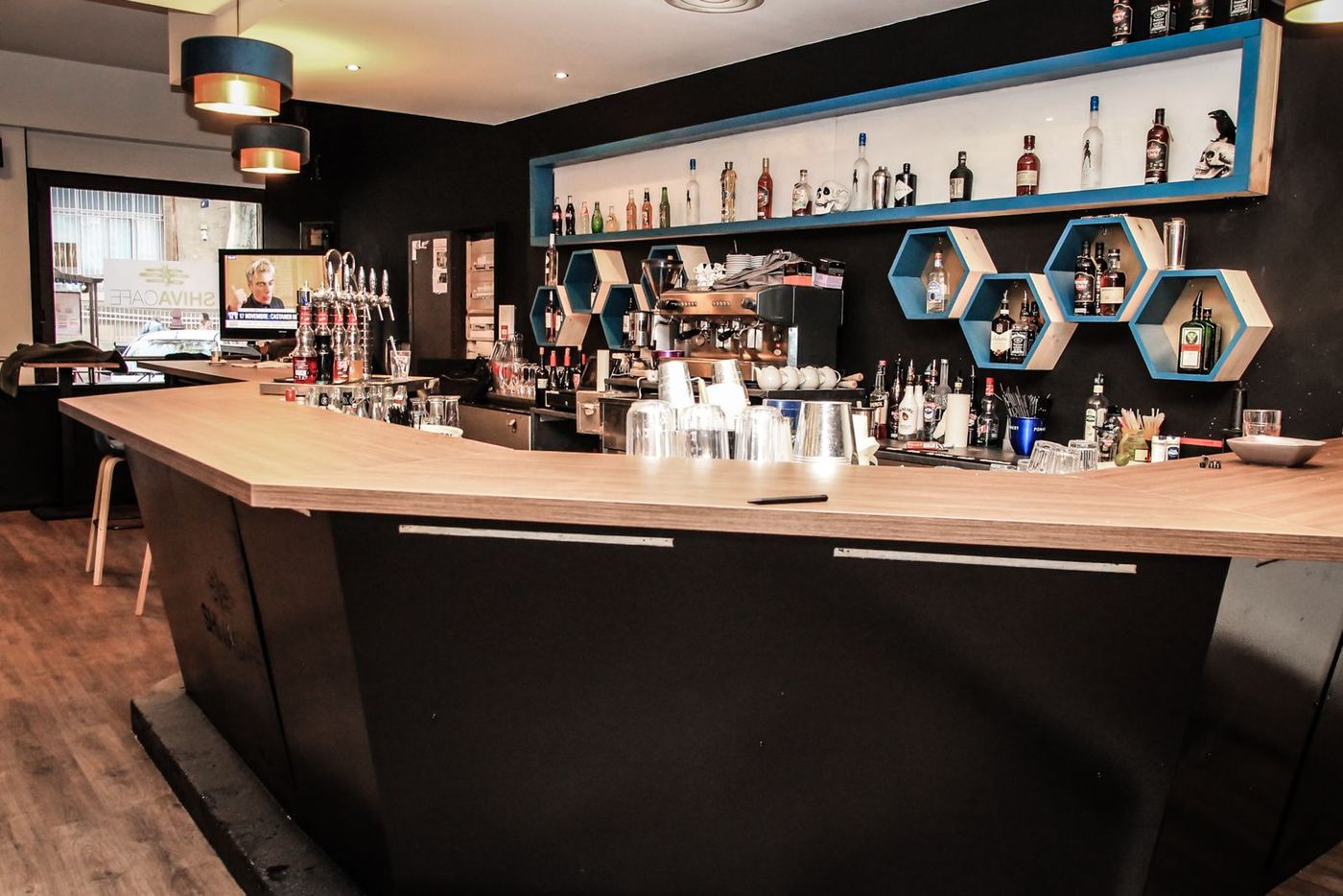 Bar Shiva Café à Toulouse, aménagé par Imagine Conception