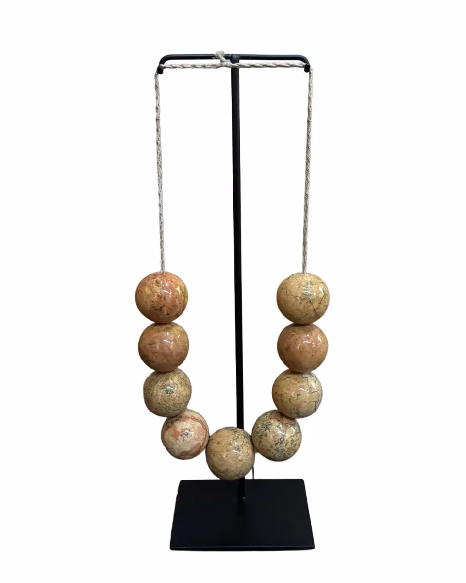 Patja marble ball necklace brown 4 cm low