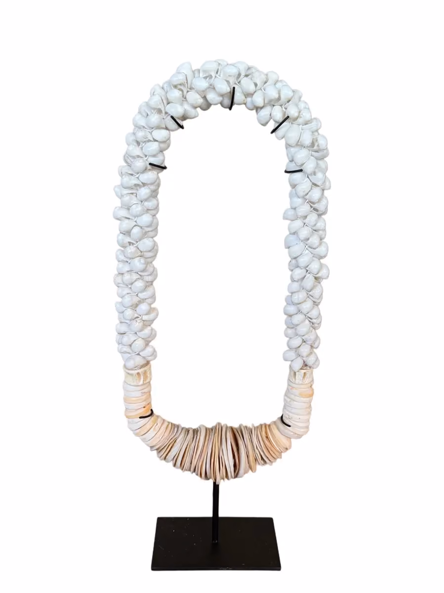 Kupiano shell necklace on stand