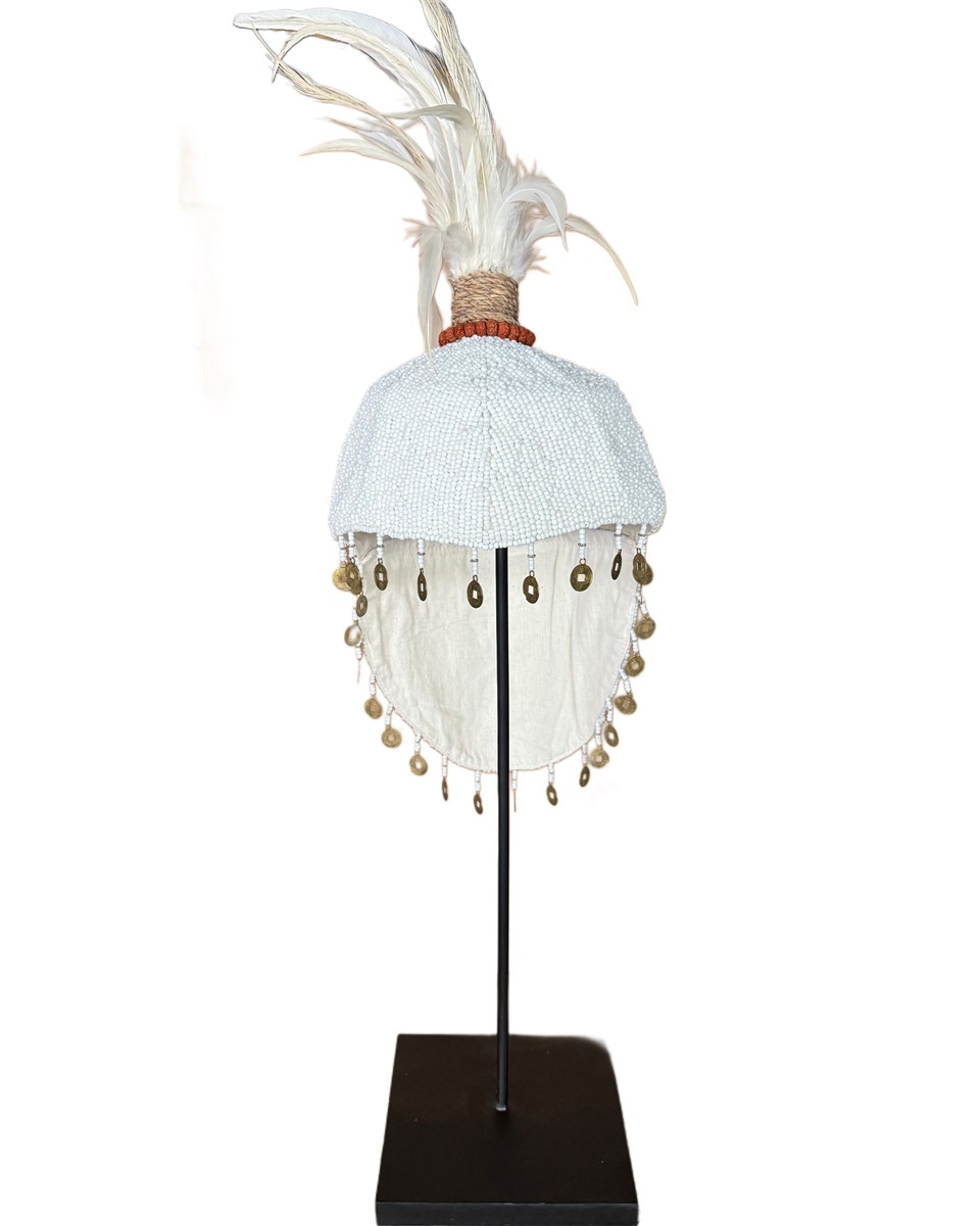 Siantar mongolian hat on stand