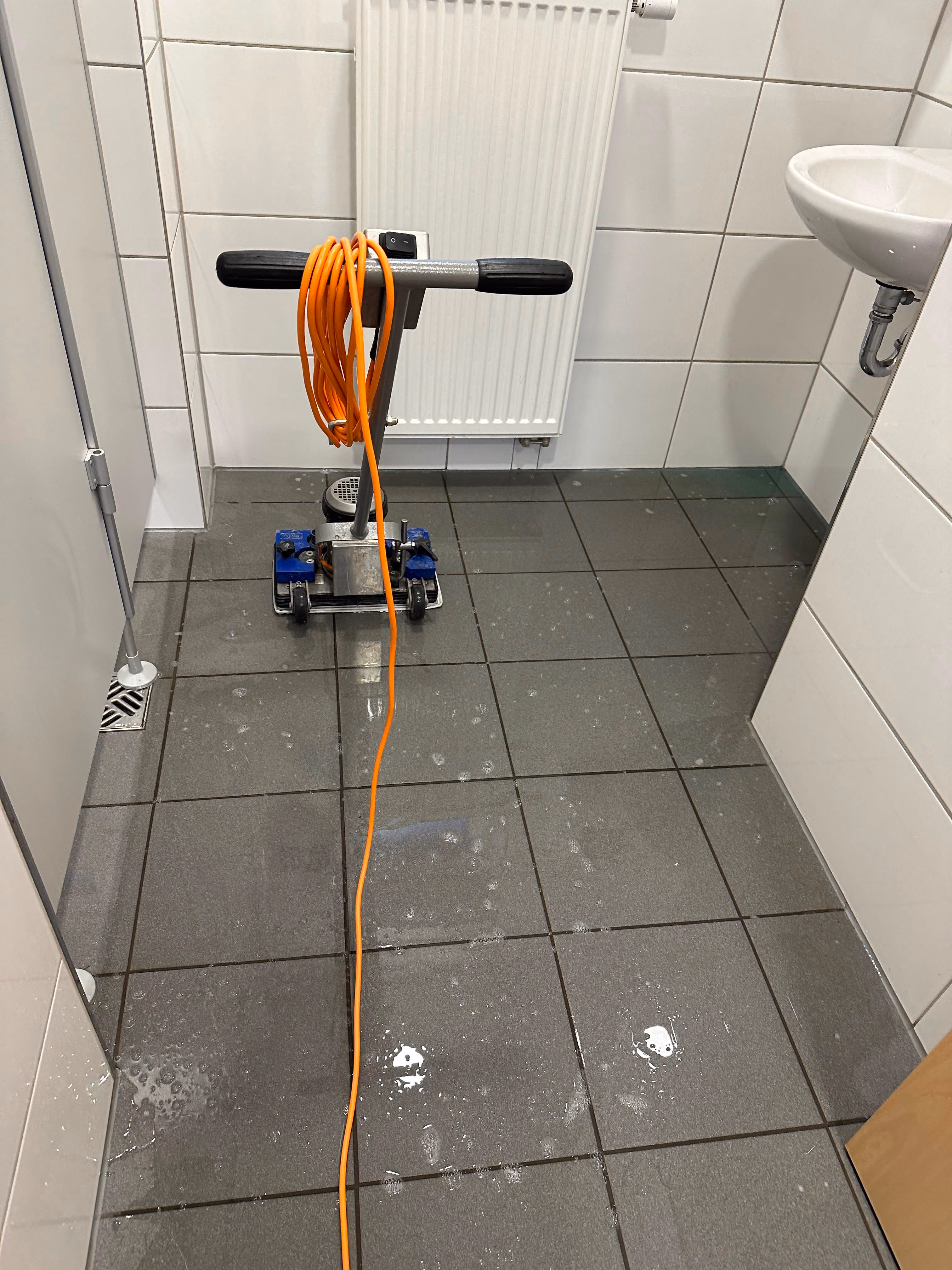 Bodenversiegelung Vorher-Nachher Vergleich