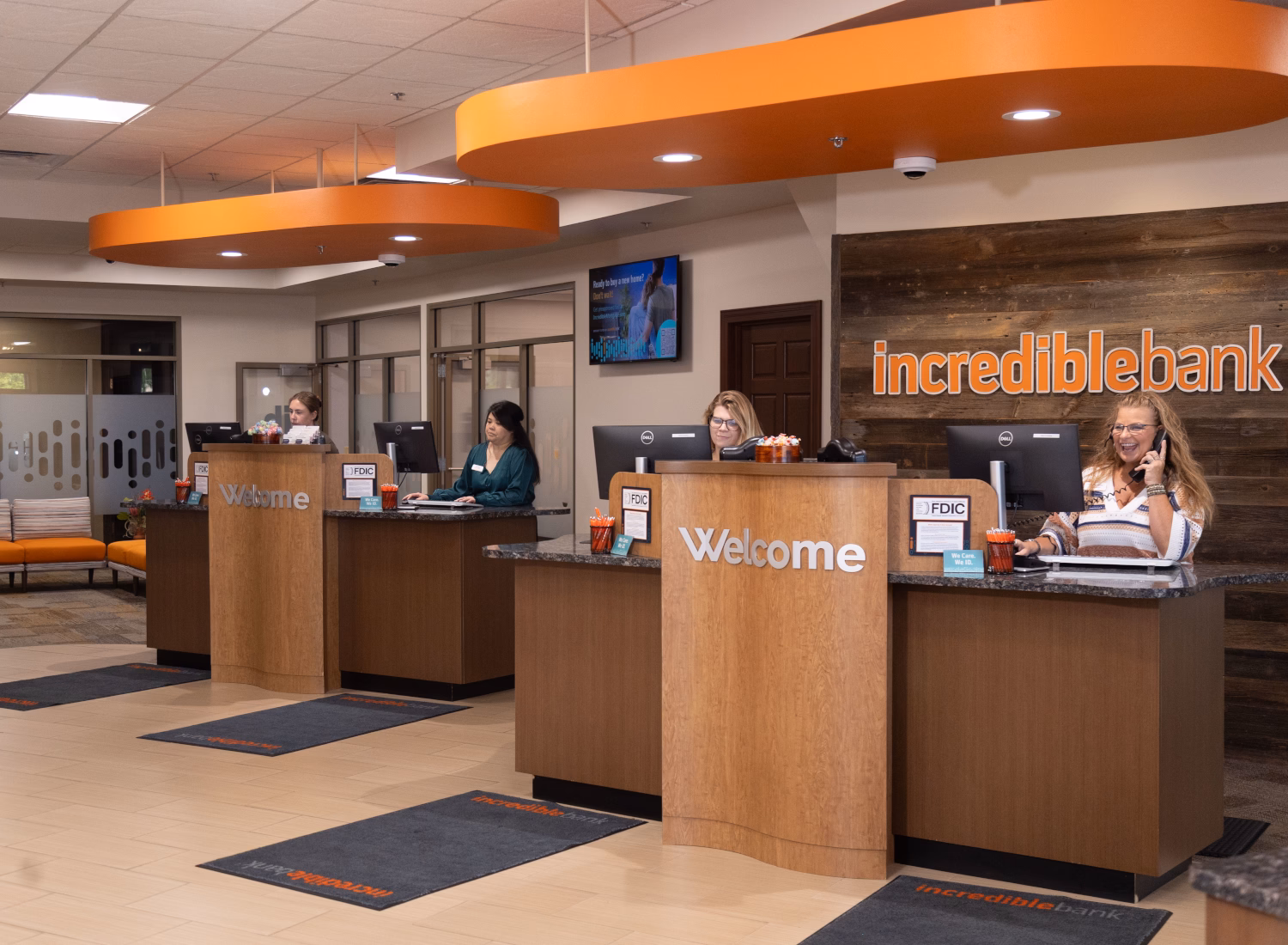 Business checking accounts