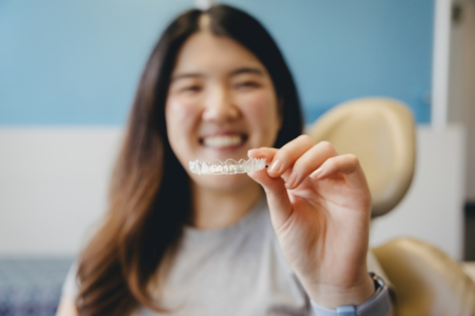Orthodontist performing clear aligner consultation at Atlanta Dentistry by Design dental office