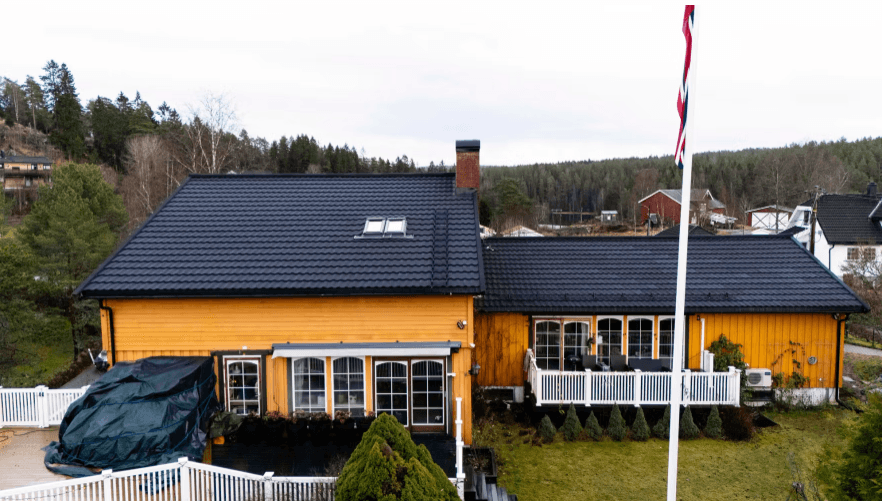 Vi hjelper deg å bytte tak. Gratis tilvalg til en verdi av 25 000,- ved kjøp av kompl. takbytte 