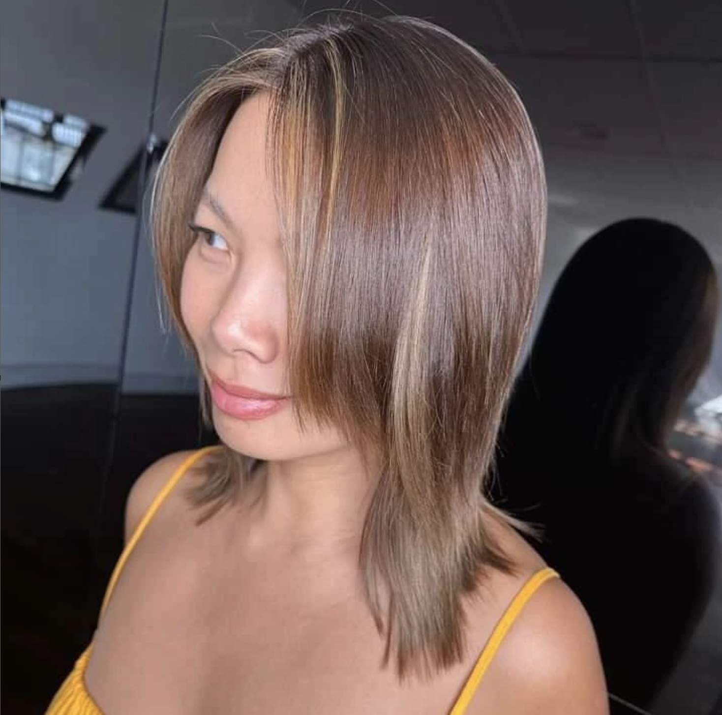 Face framing highlights: Our secret weapon for busy women