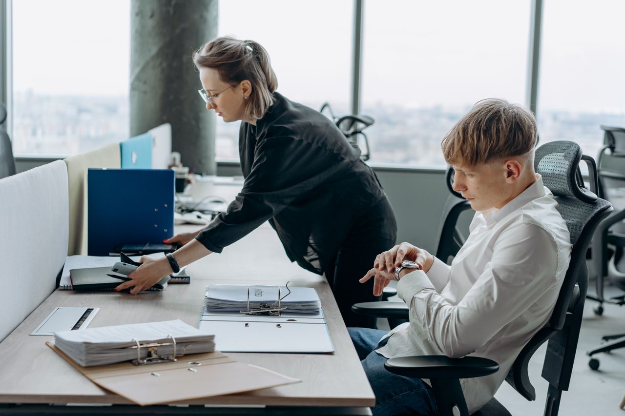 47 Hourly Employee Work-Life Balance Statistics