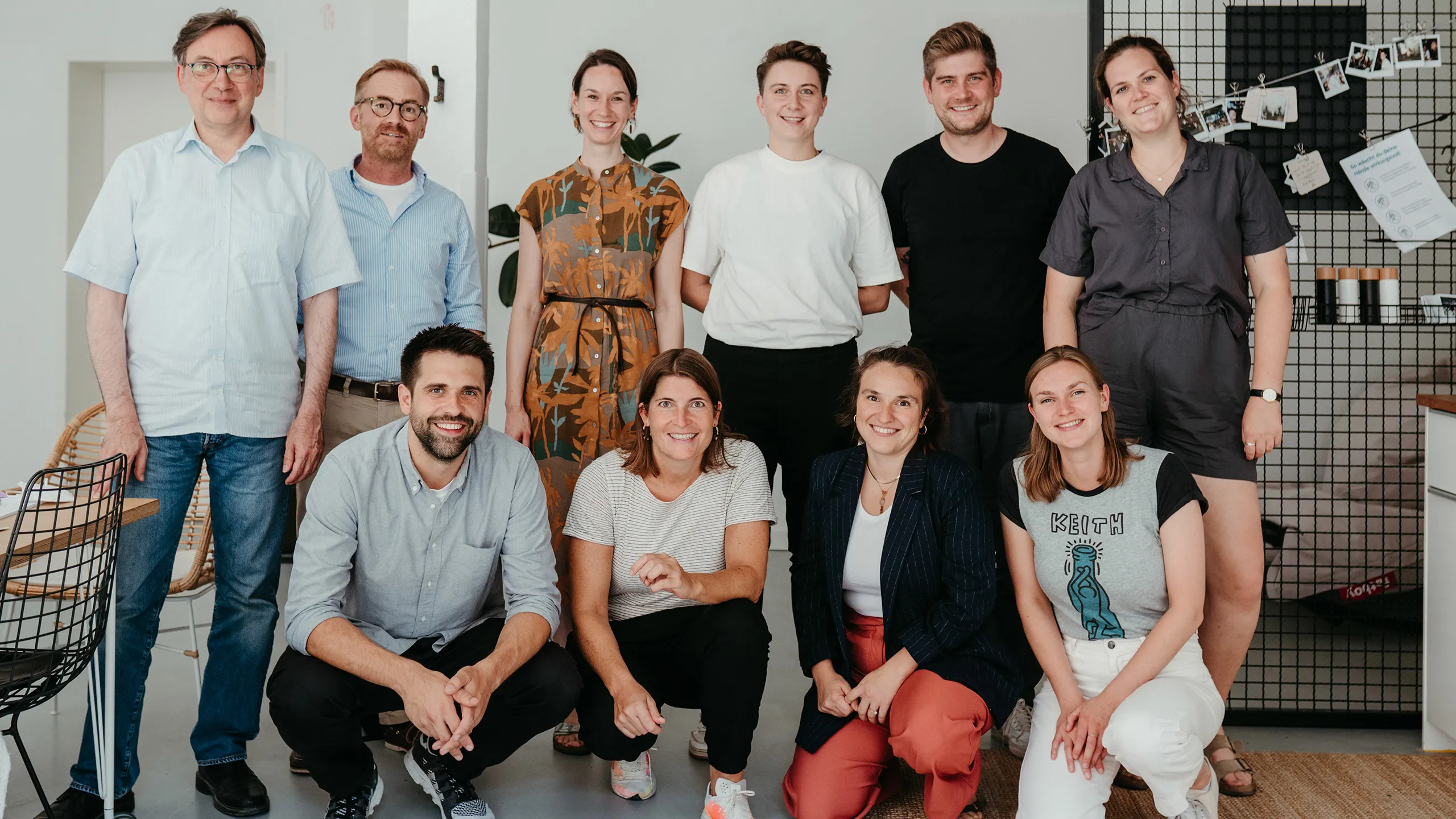 Das Team von Sherpa Design und dem Deutschen Rotes Kreuz nach einem erfolgreichen Workshop