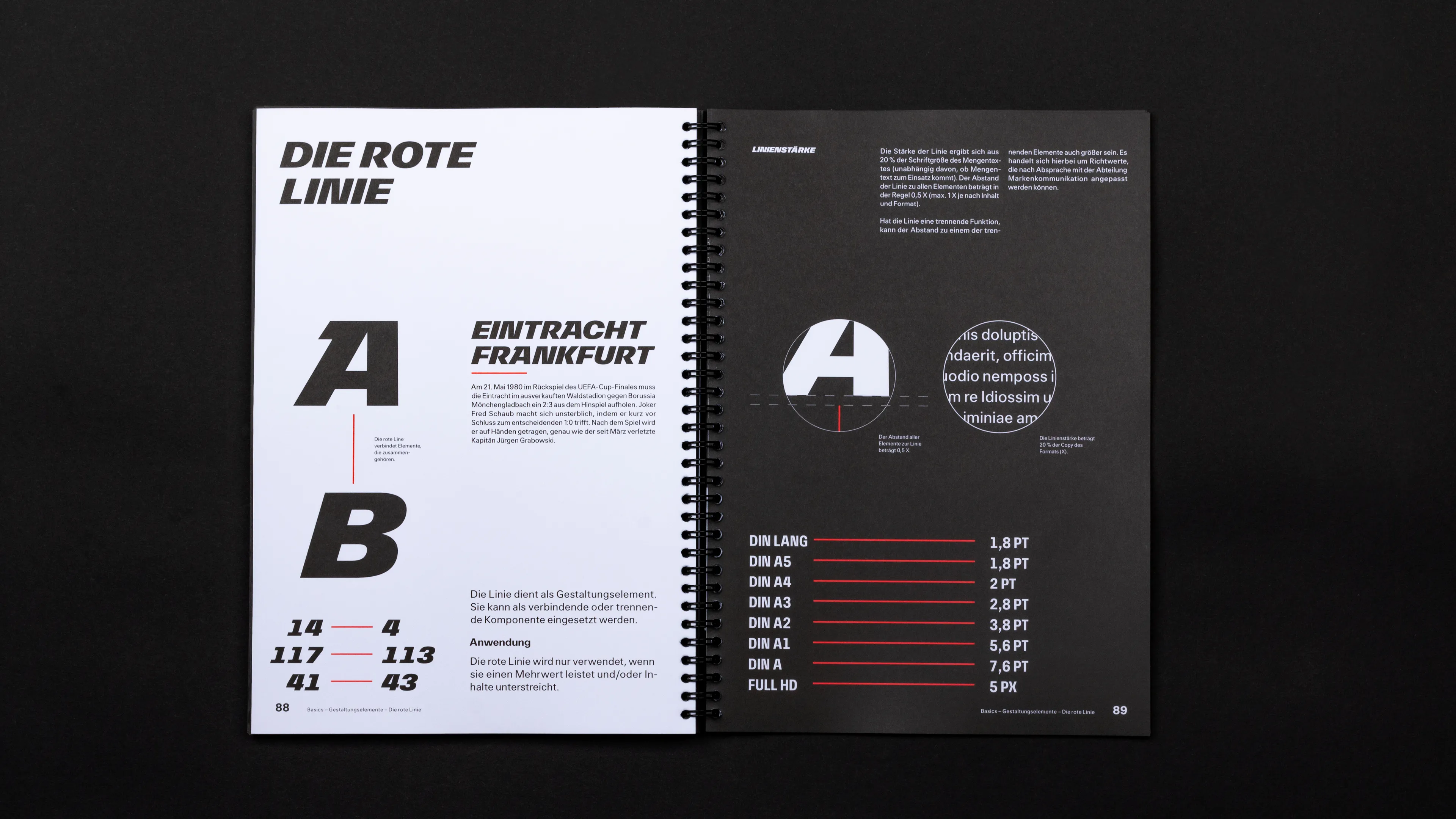 Eintracht Frankfurt Brandbook "Rote Linie" Doppelseite. Zu sehen ist die Verwendung der "Roten Linie" in verschiedenen Gestaltungsbereichen.