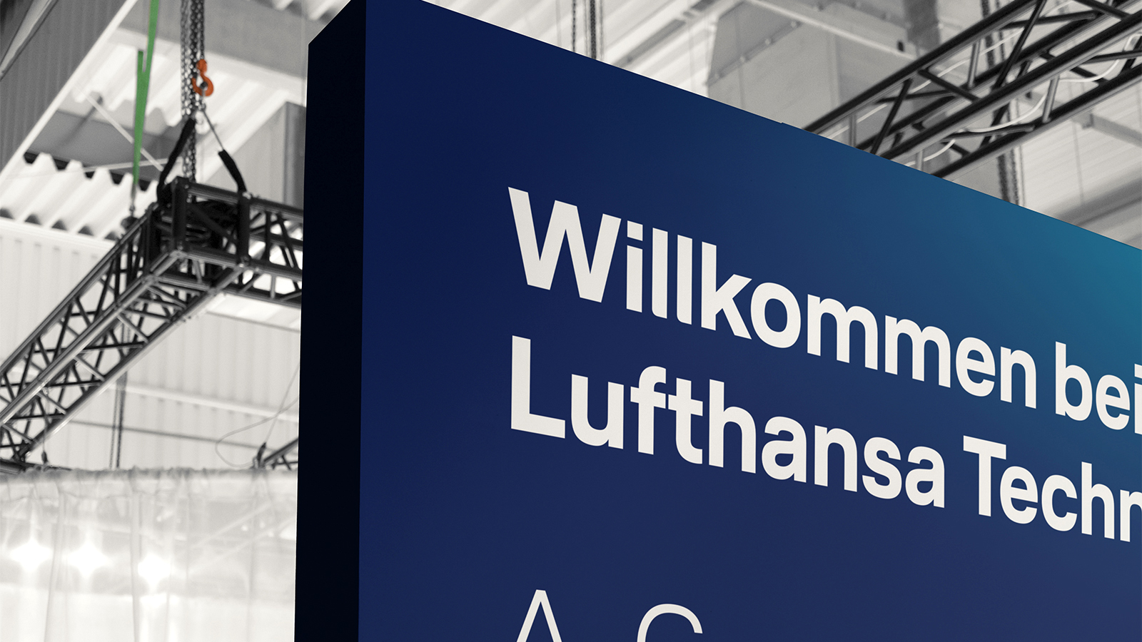 Wandgestaltung im neuen Employer Branding von Lufthansa Technik