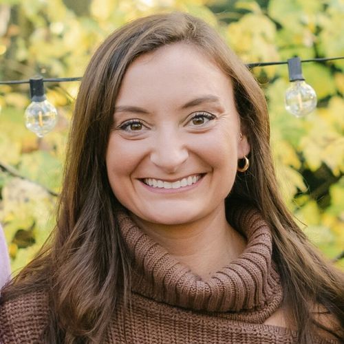 Megan Connolly Ogee