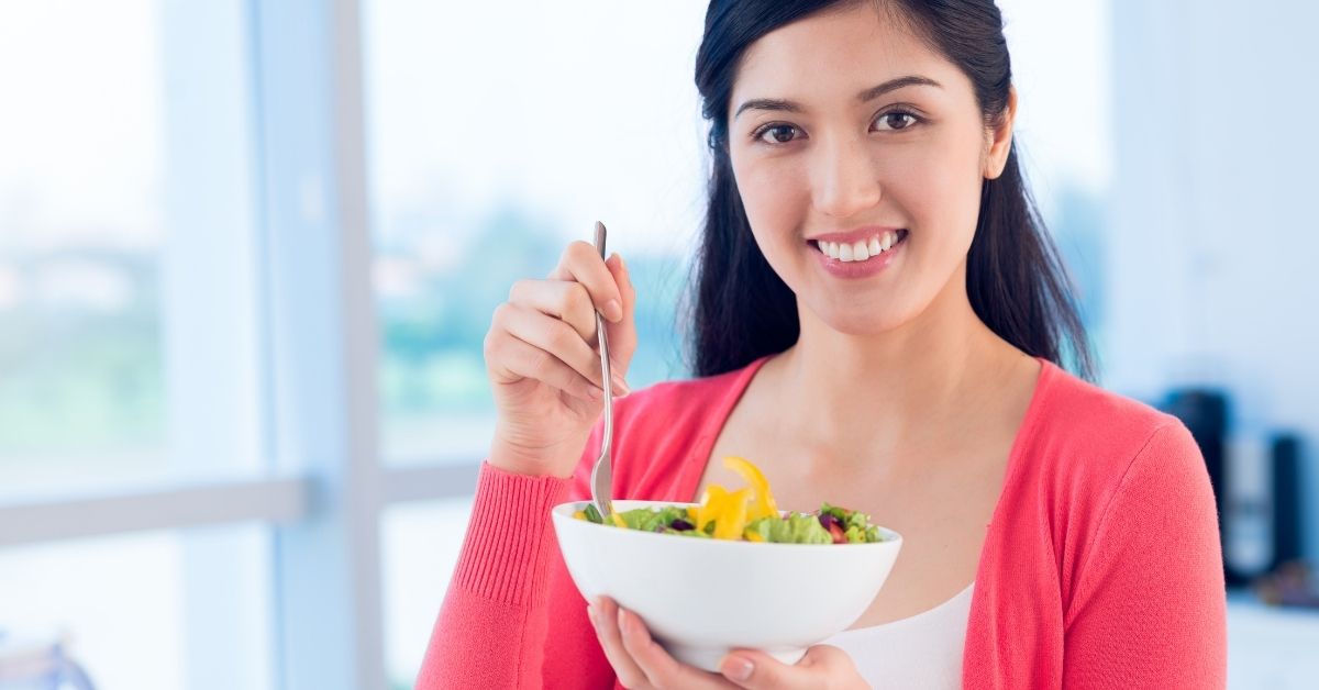 What can I eat after teeth whitening?