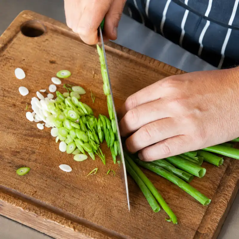 Cook Street culinary knife-skills demonstration