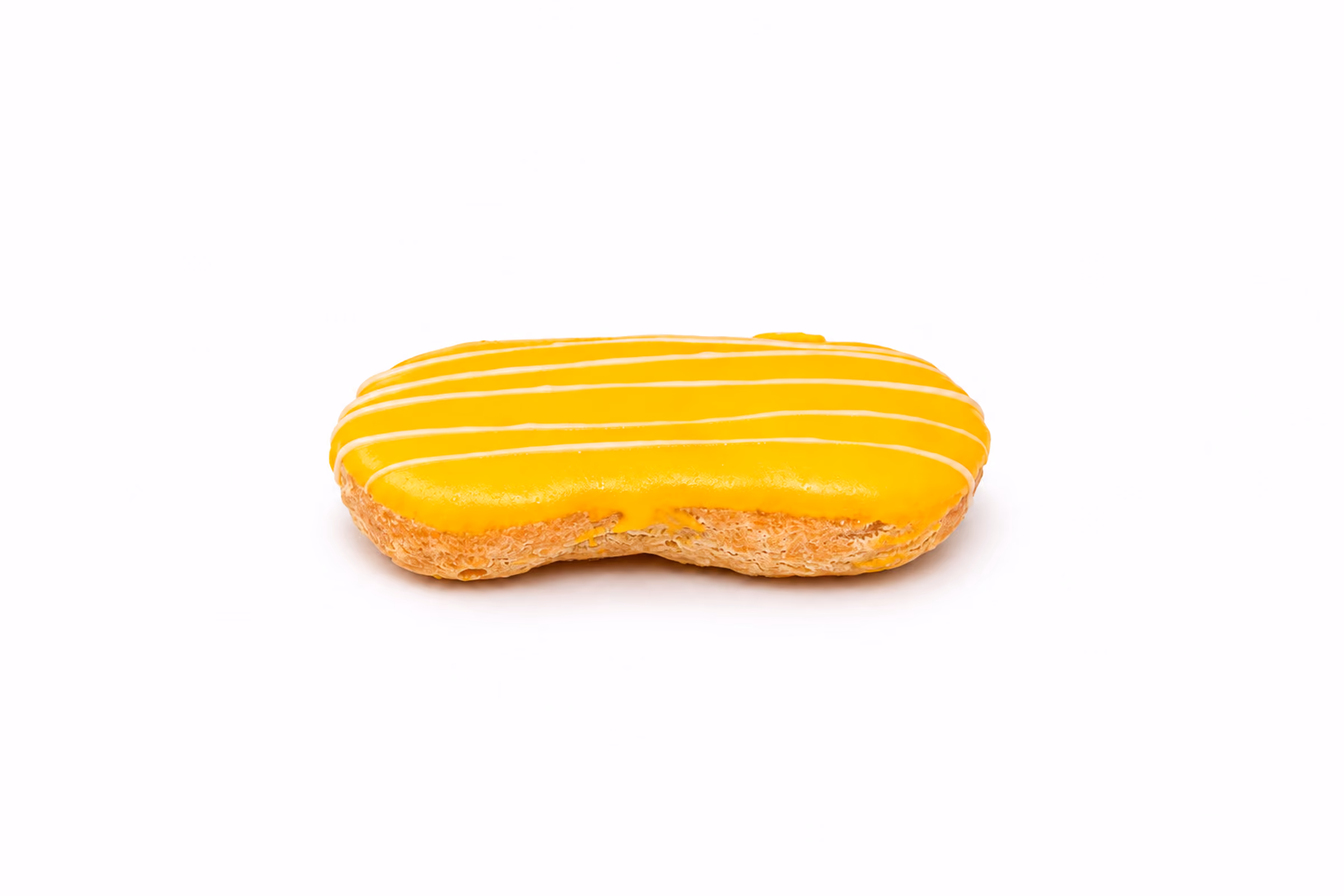 Eclair with vanilla crème pâtissière and royal icing