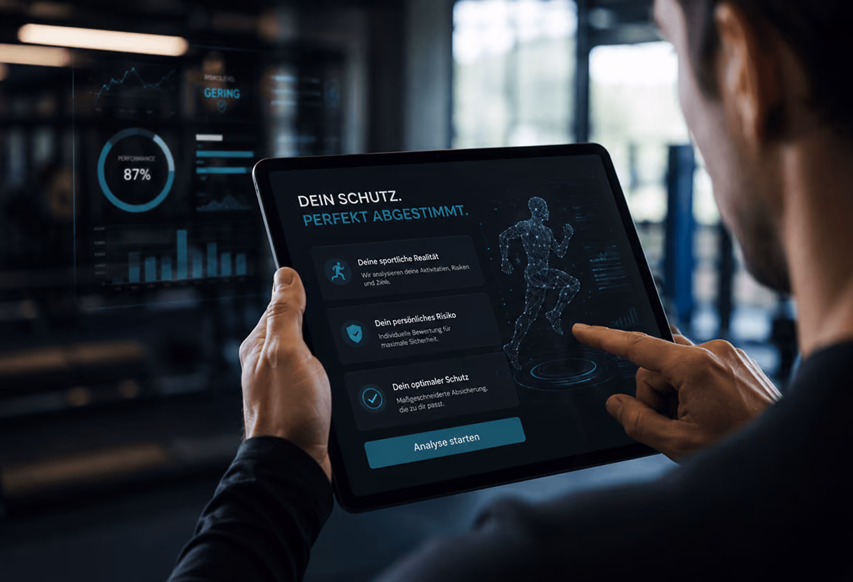 Tablet mit Gesundheits-App, zeigt laufende Person und Statistiken im Fitnessstudio, fokussiert auf personalisierten Schutz.