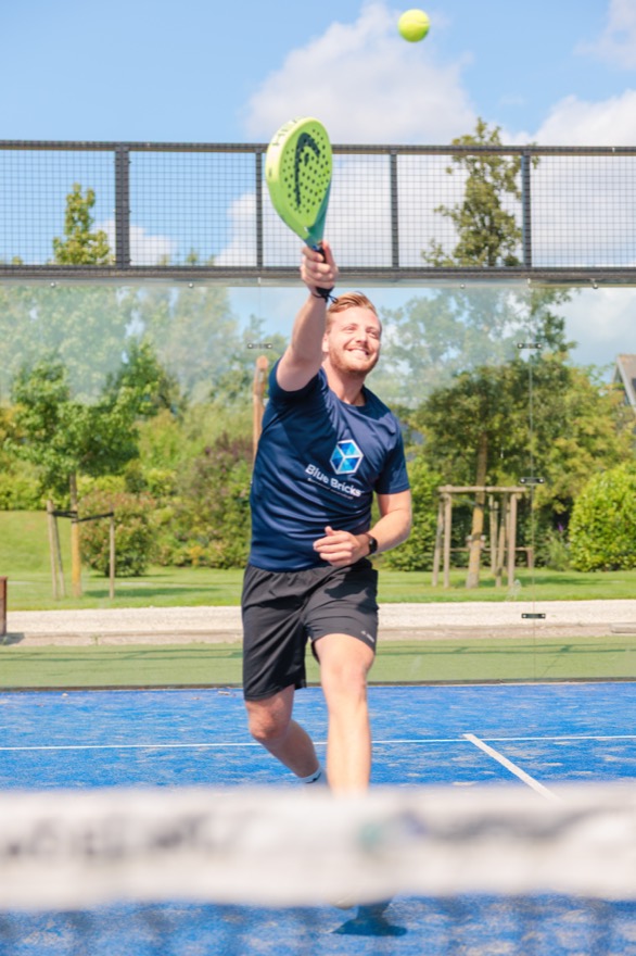 Padelbaan op de campus