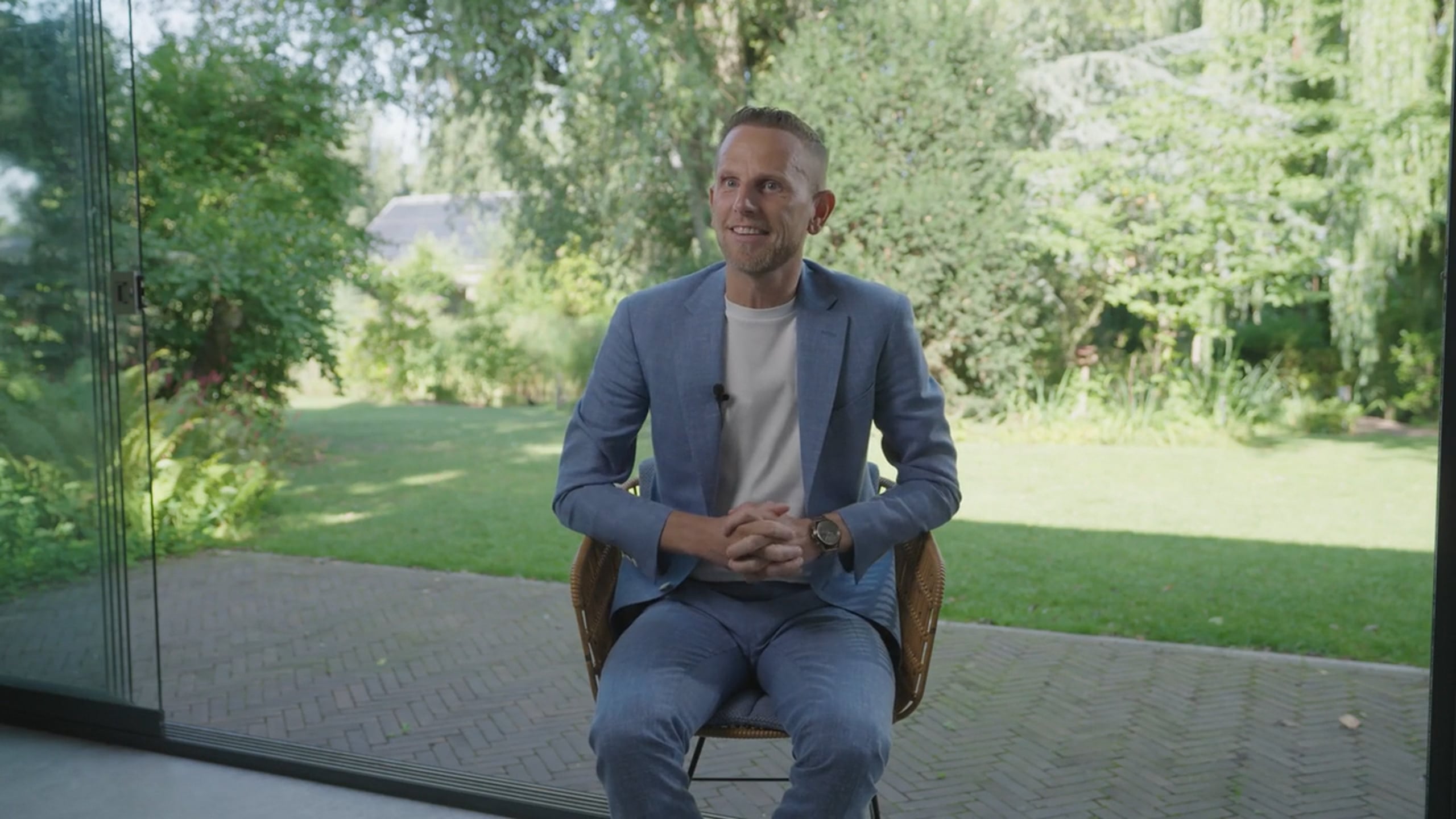 Openingsbeeld van de video waarin Ronald van Steennis de filosofie achter Blue Bricks vertelt